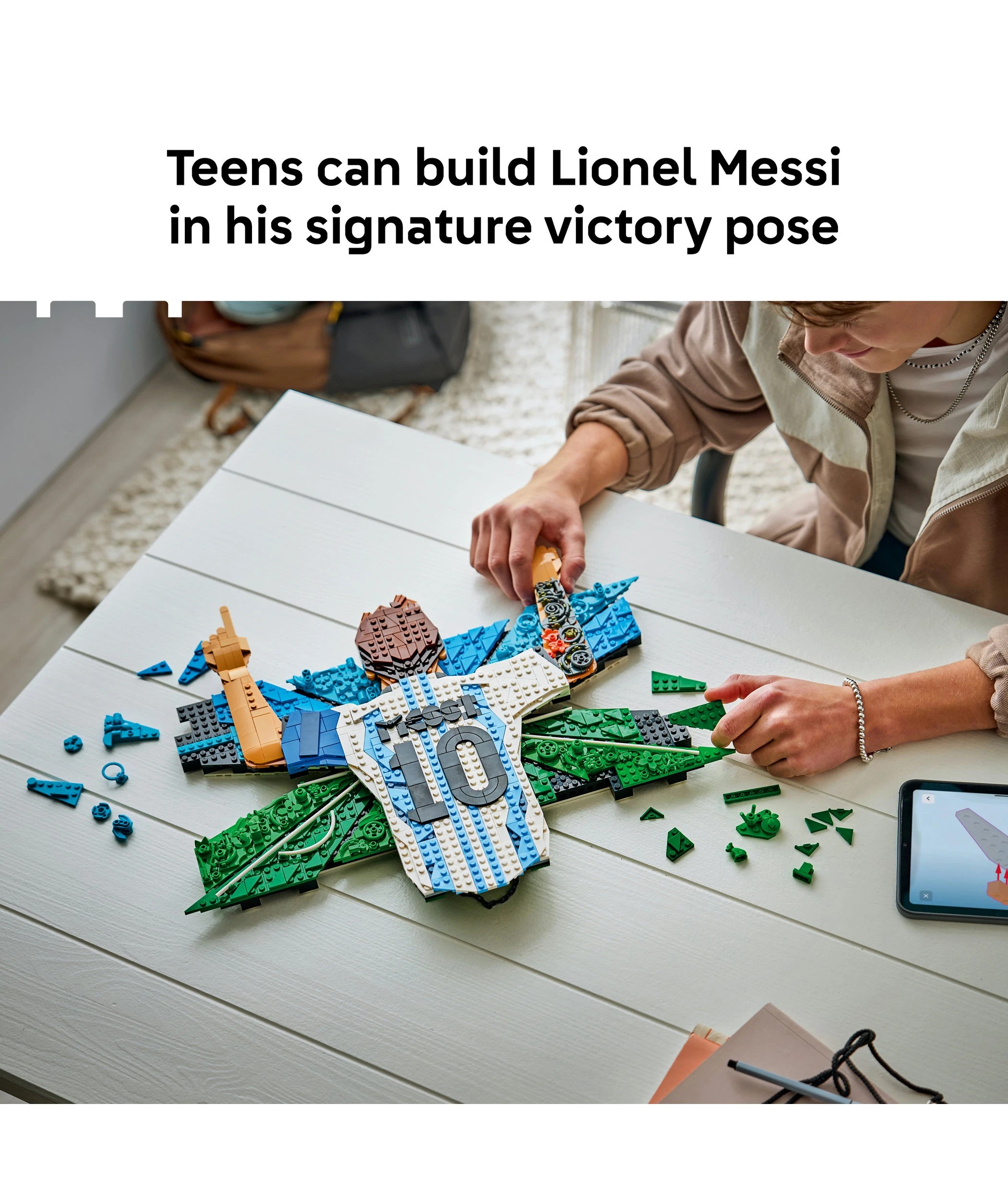 4 LEGO Editions Football Lionel Messi Celebration 43018, 4 of 10