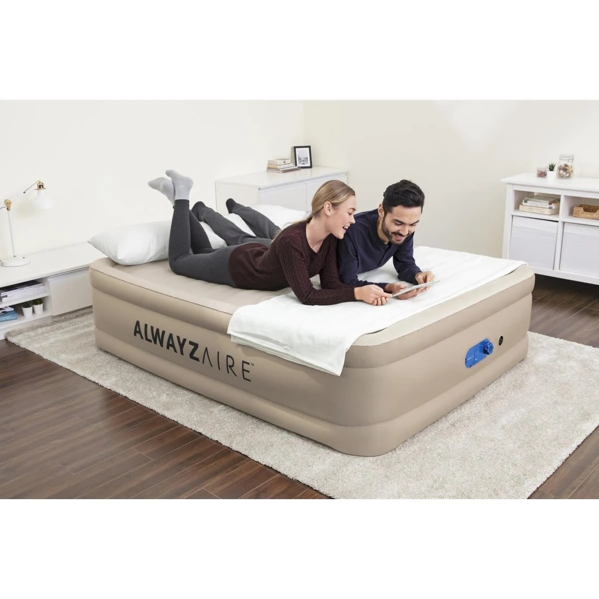 4 AlwayzAire Airbed with Built-in Pump - Queen Size, 4 of 10