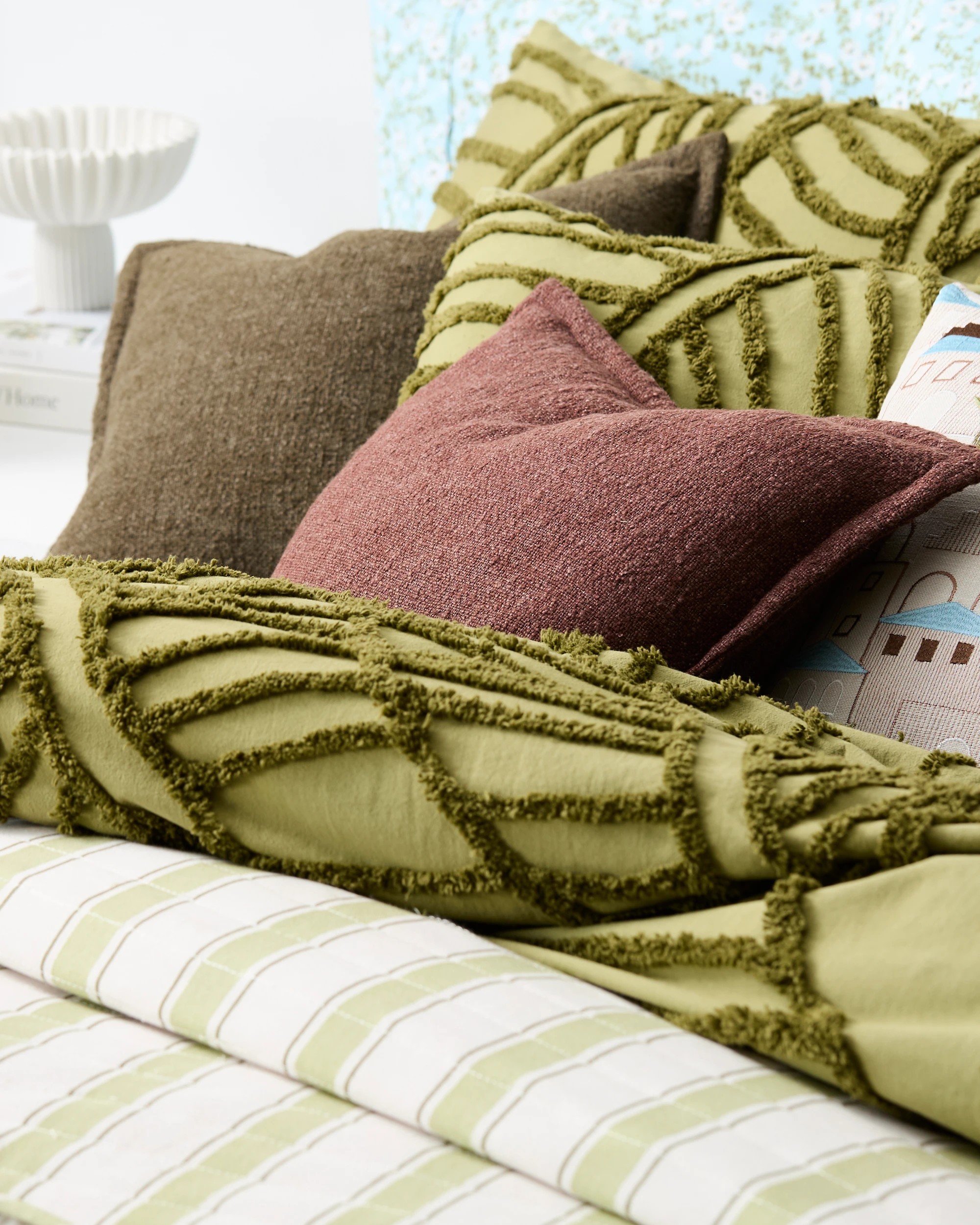 7 Target Oakley Cotton Textured Leaf Quilt Cover Set - Queen Bed - Green, 7 of 8