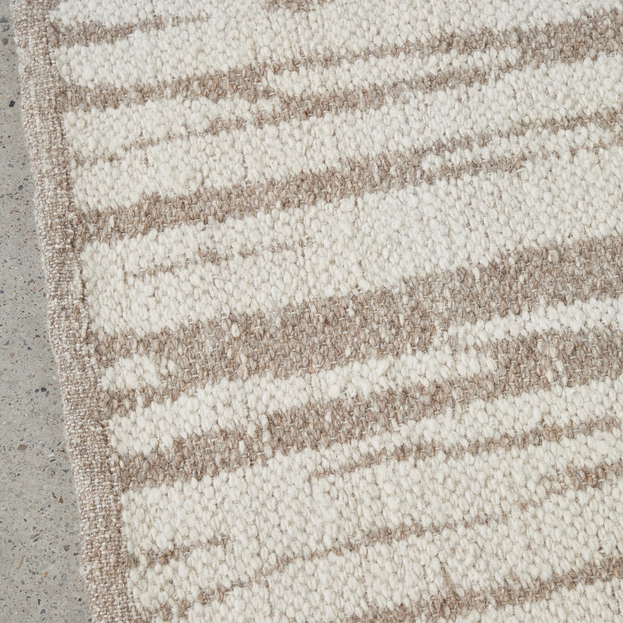 3 Common Ground Rugs Fjord Jan 225x155cm - Medium Floor Rug - Beige, 3 of 6