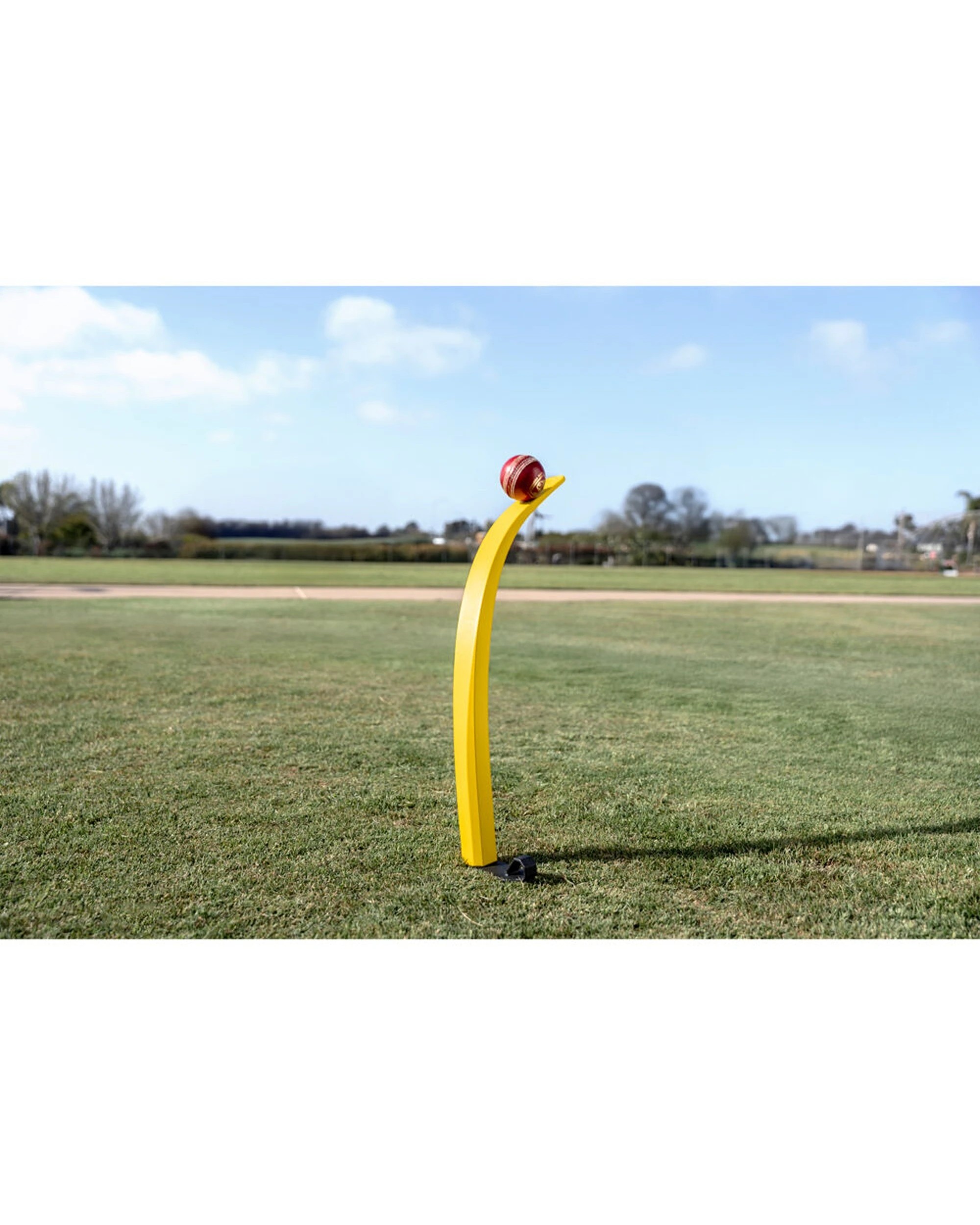3 Sklz Portable Lightweight Solo Cricket Training Stump 28-inch Durable Foam - Yellow, 3 of 4