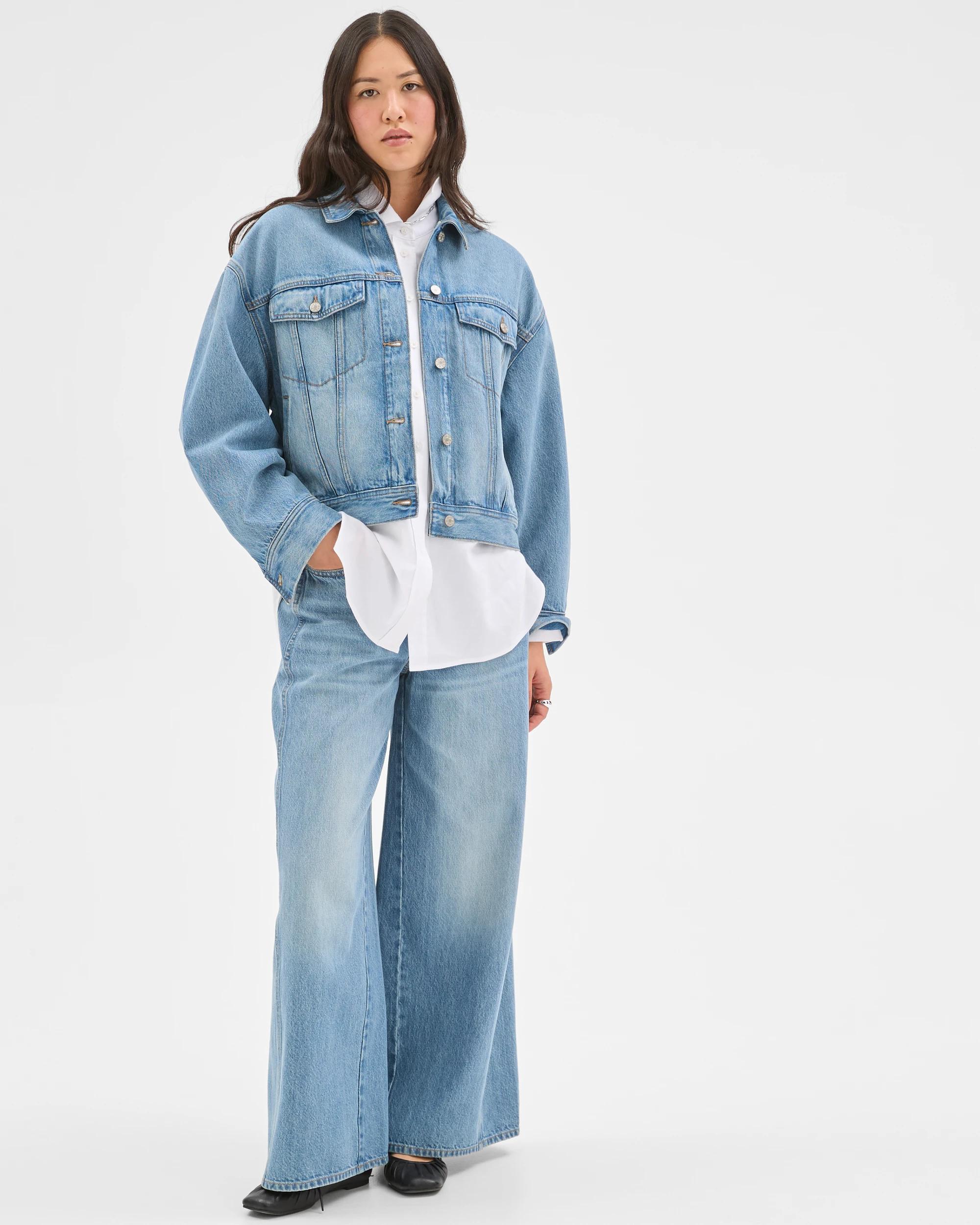 2 Target Denim Cocoon Sleeve Denim Jacket VINTAGE WORN, 2 of 8
