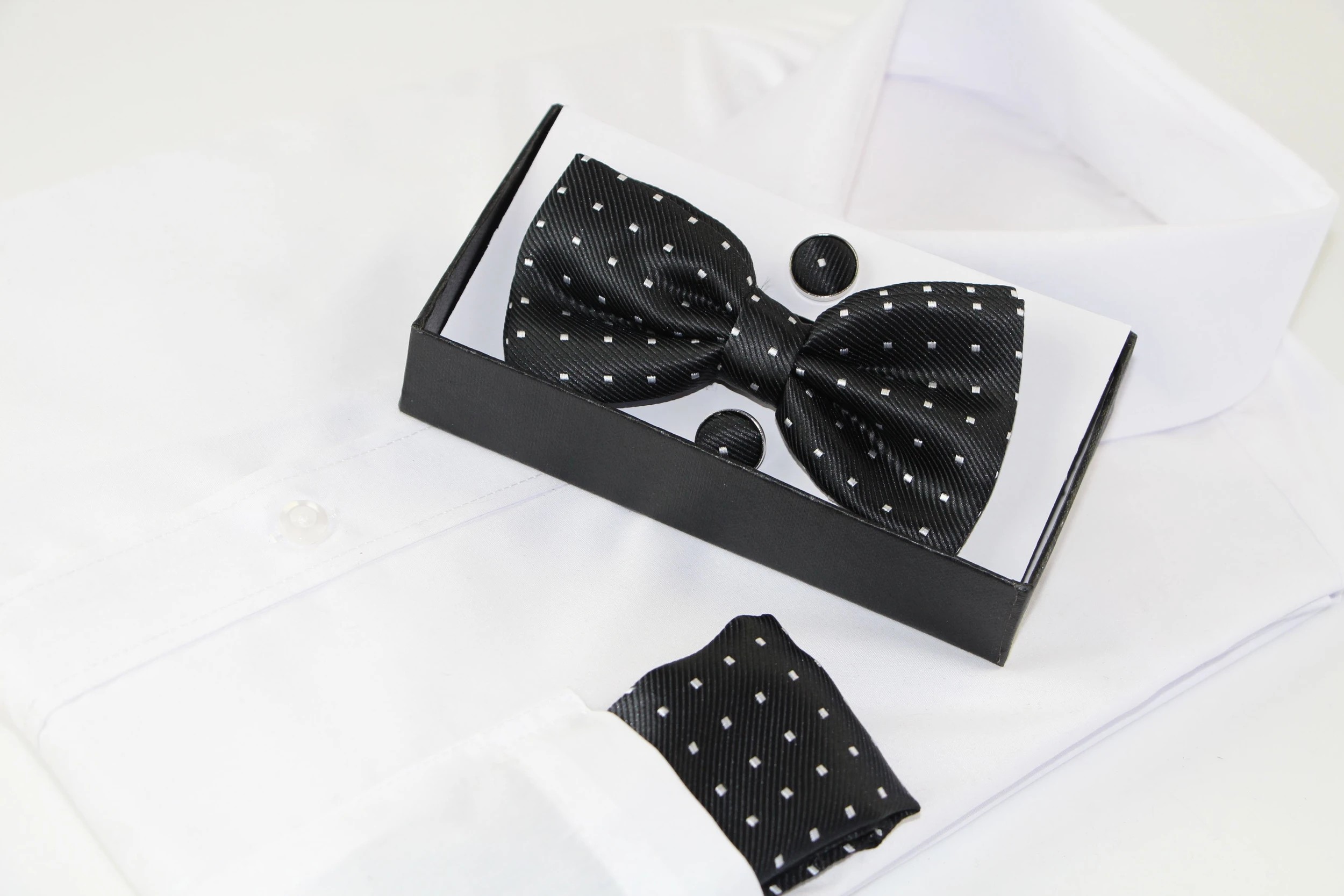 1 Zasel Mens Black Gridded Squares Matching Bow Tie, Pocket Square & Cuff Links Set - Multi, 1 of 5