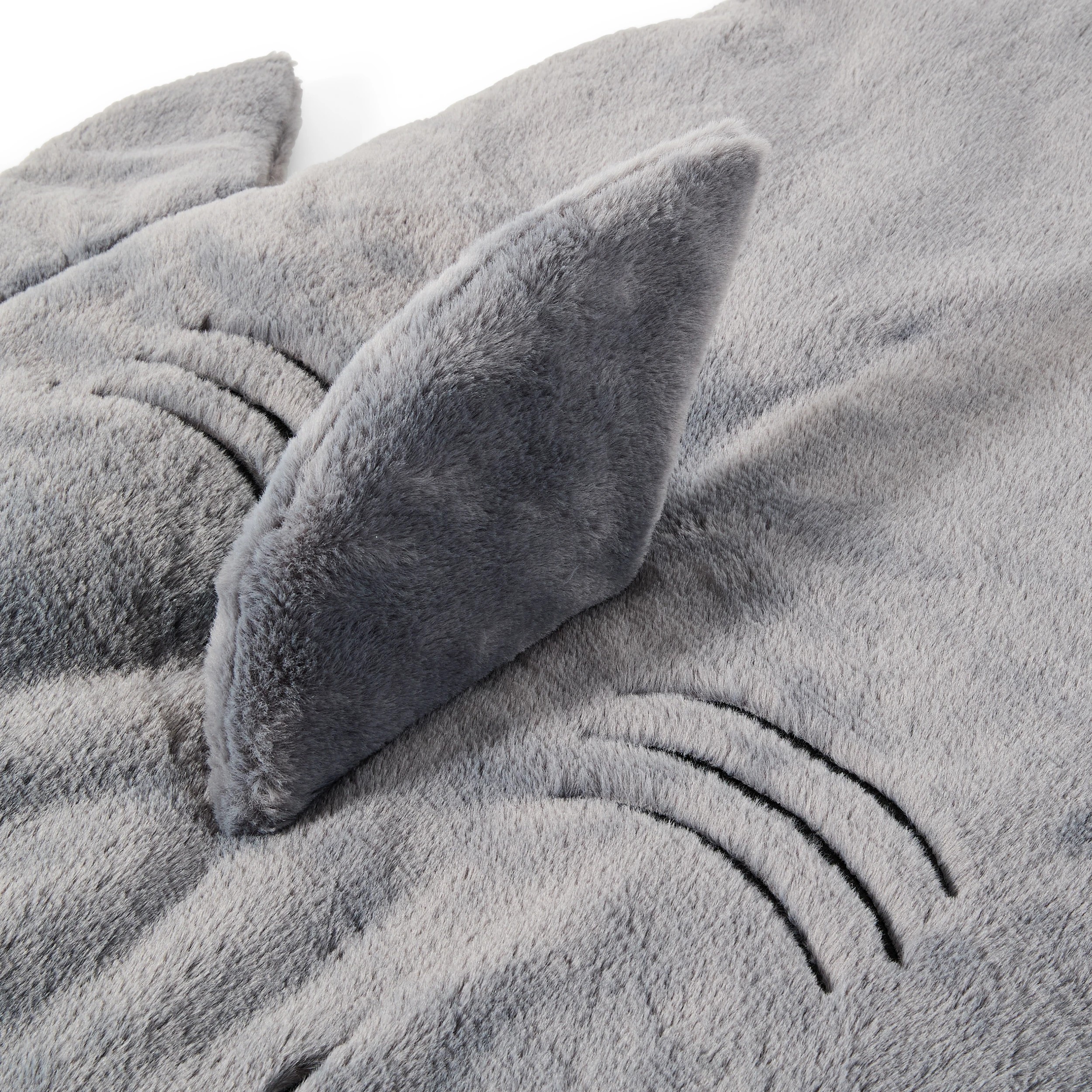 7 Shark Tail Blanket, 7 of 8