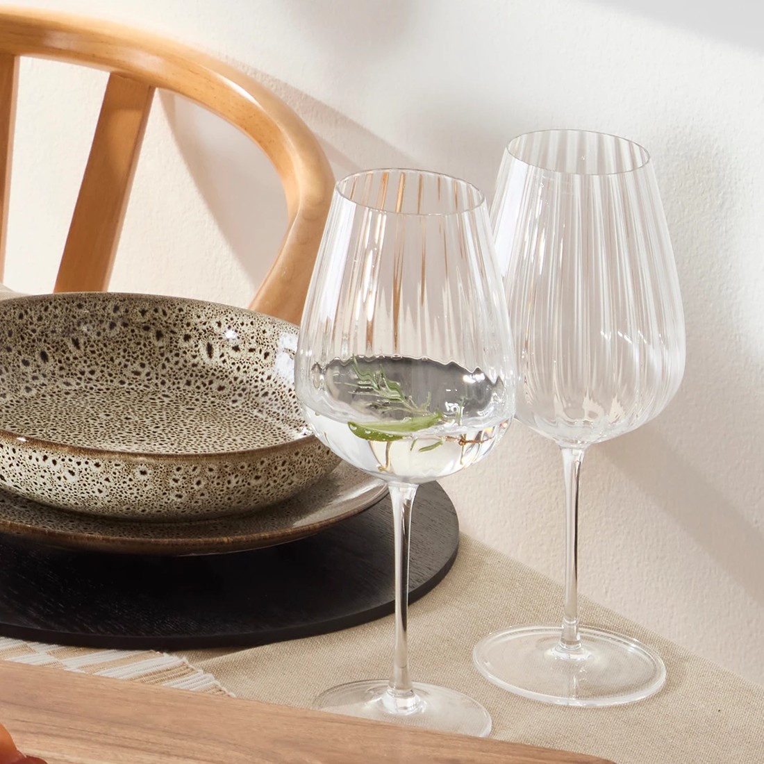 6 4 Ripple Wine Glasses, 6 of 7