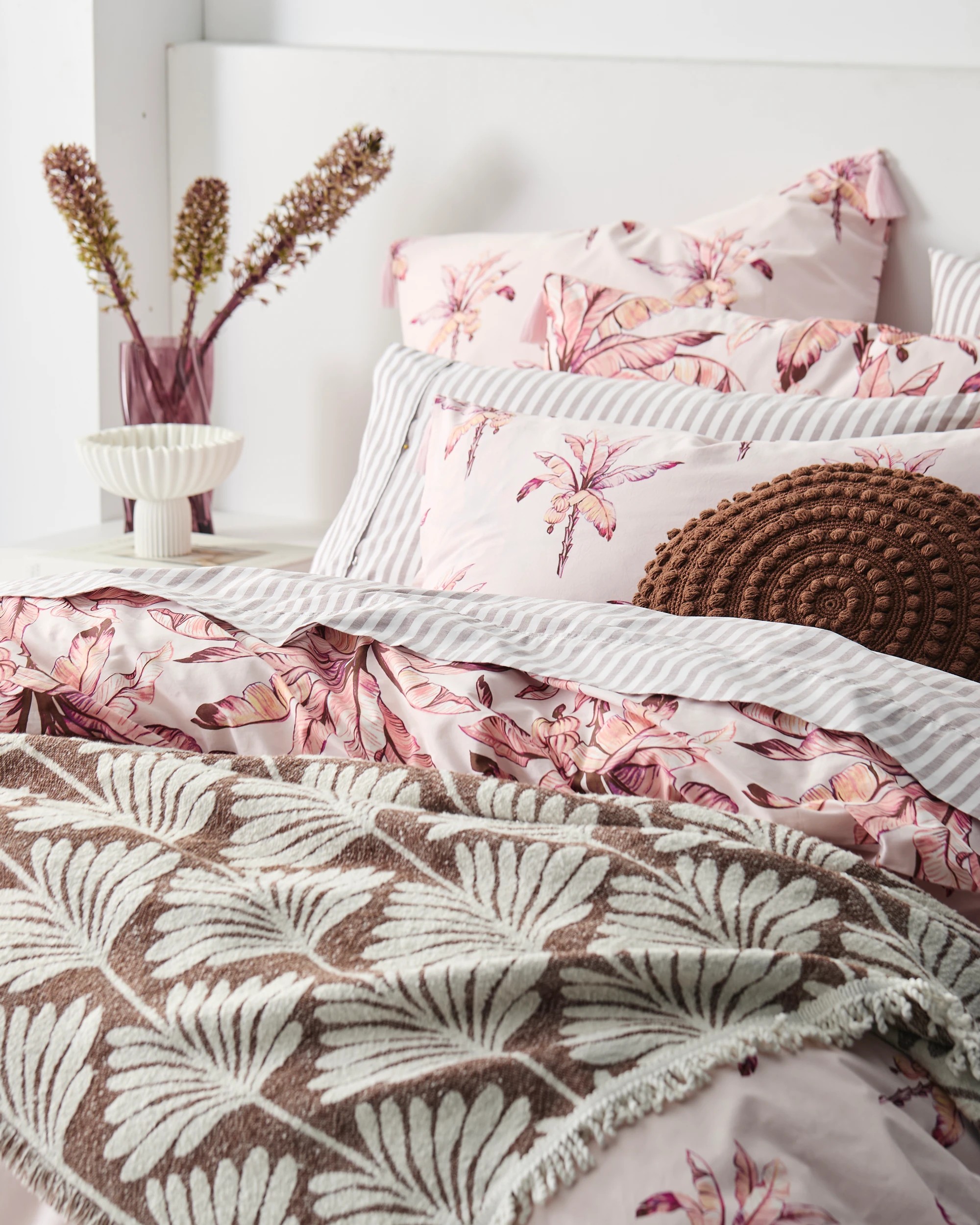 6 Target Tammi Palm Australian Cotton Quilt Cover Set - Queen Bed - Purple, 6 of 10
