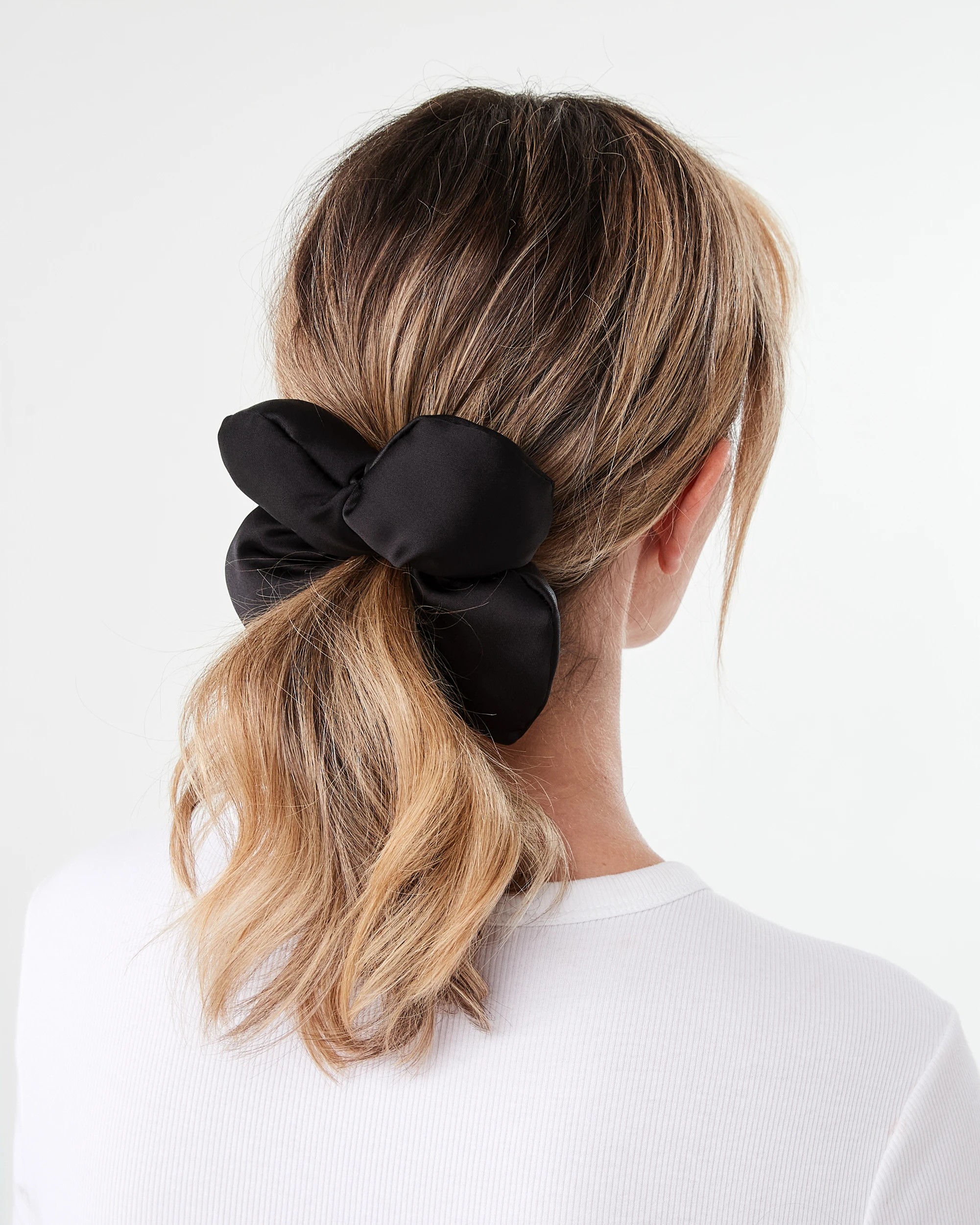 5 2 Pack Flower Scrunchies - Brown and Pink, 5 of 6