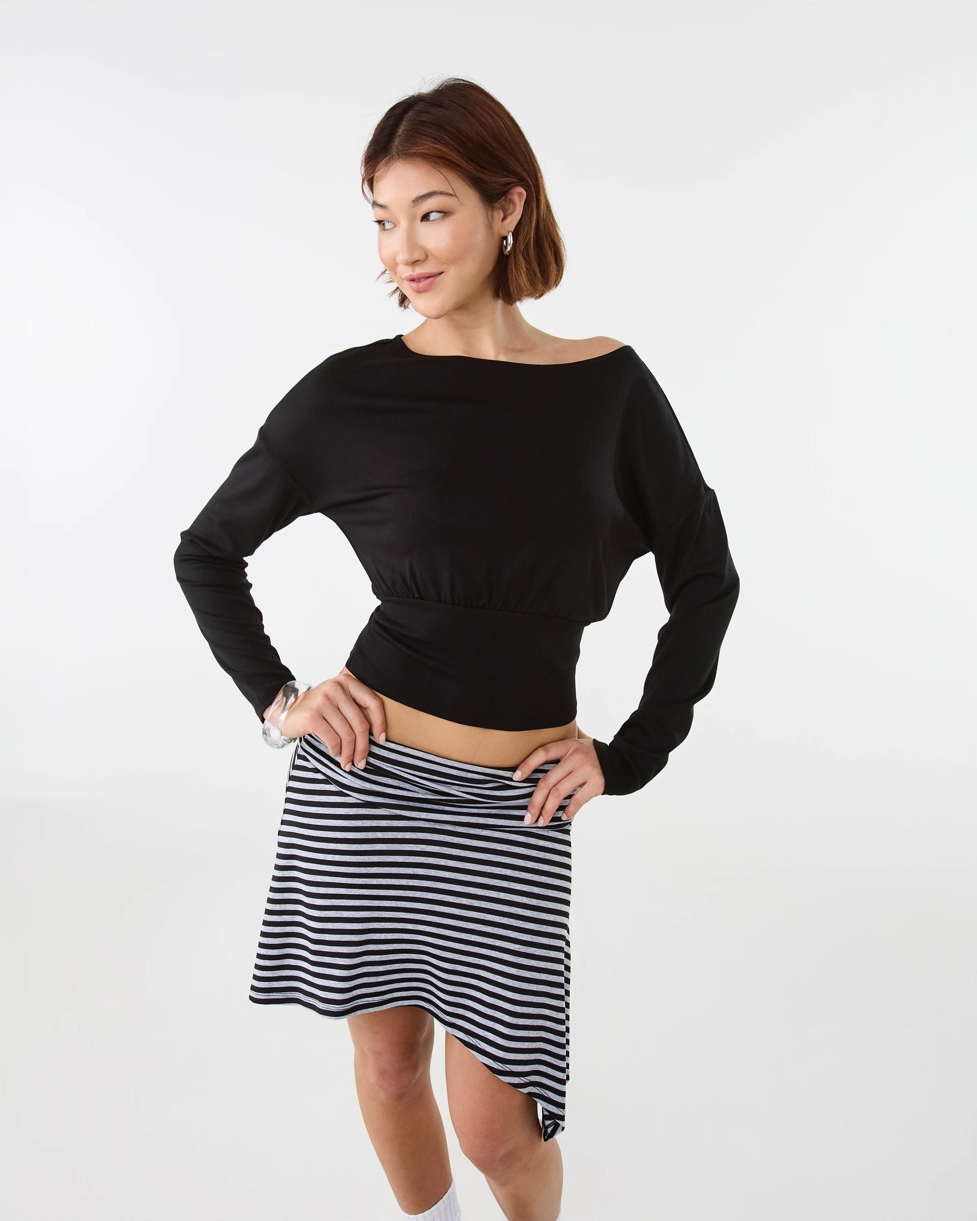 8 Long Sleeve Off the Shoulder Top Black, 8 of 8