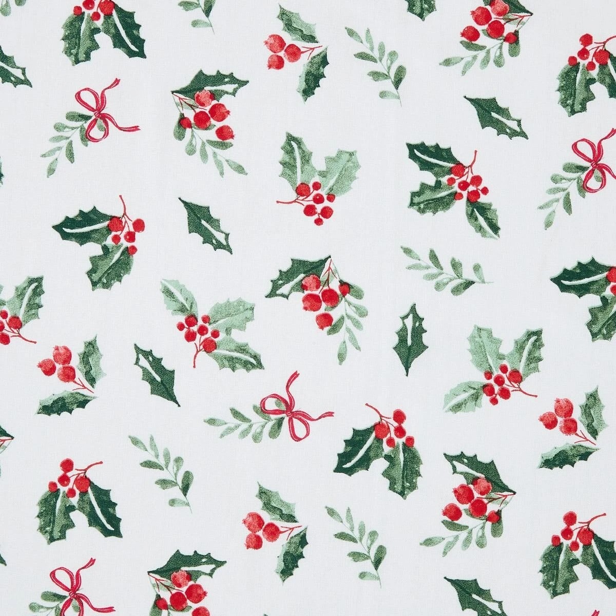 4 Traditional Holly Tablecloth, 4 of 5