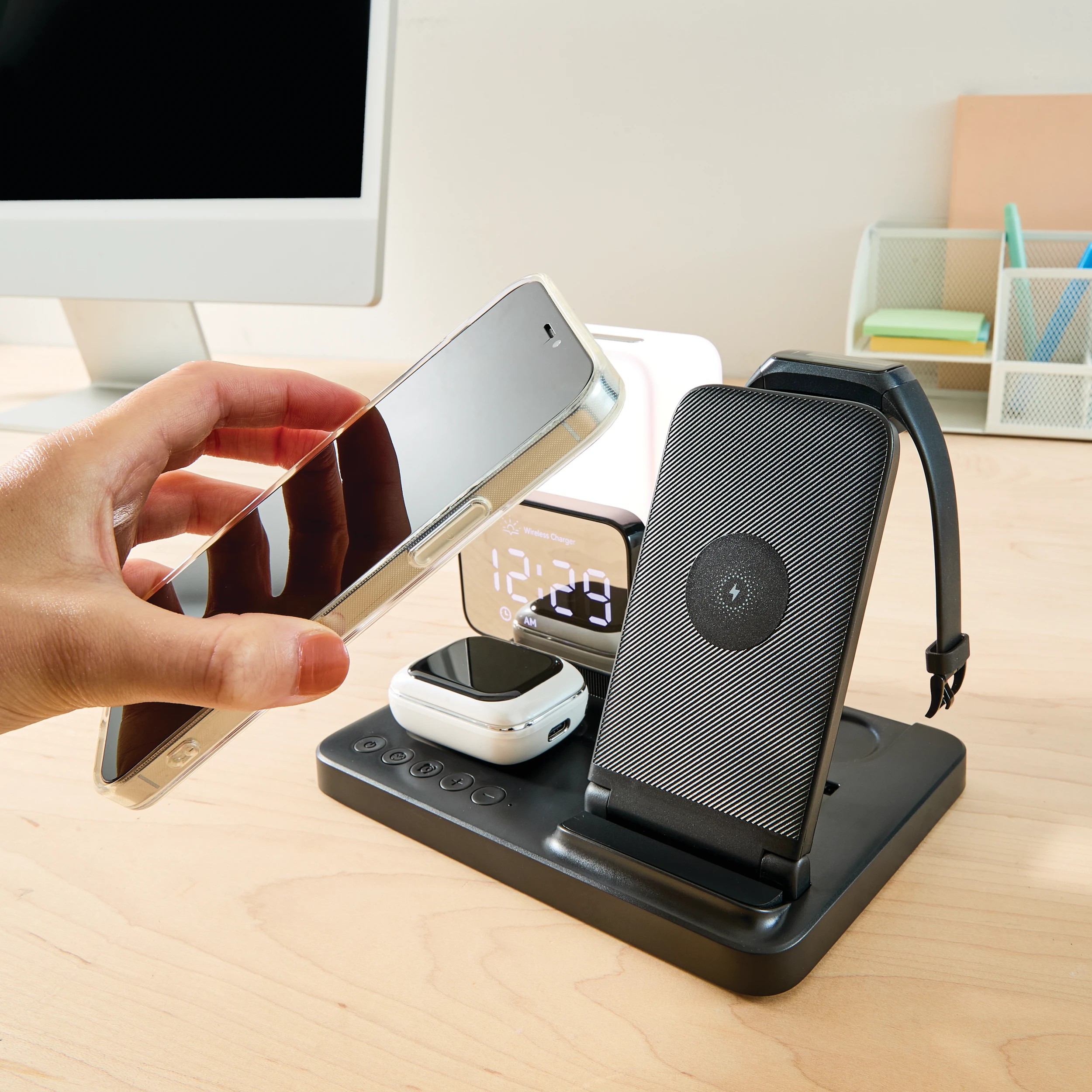 1 5-in-1 Wireless Charger, 1 of 10