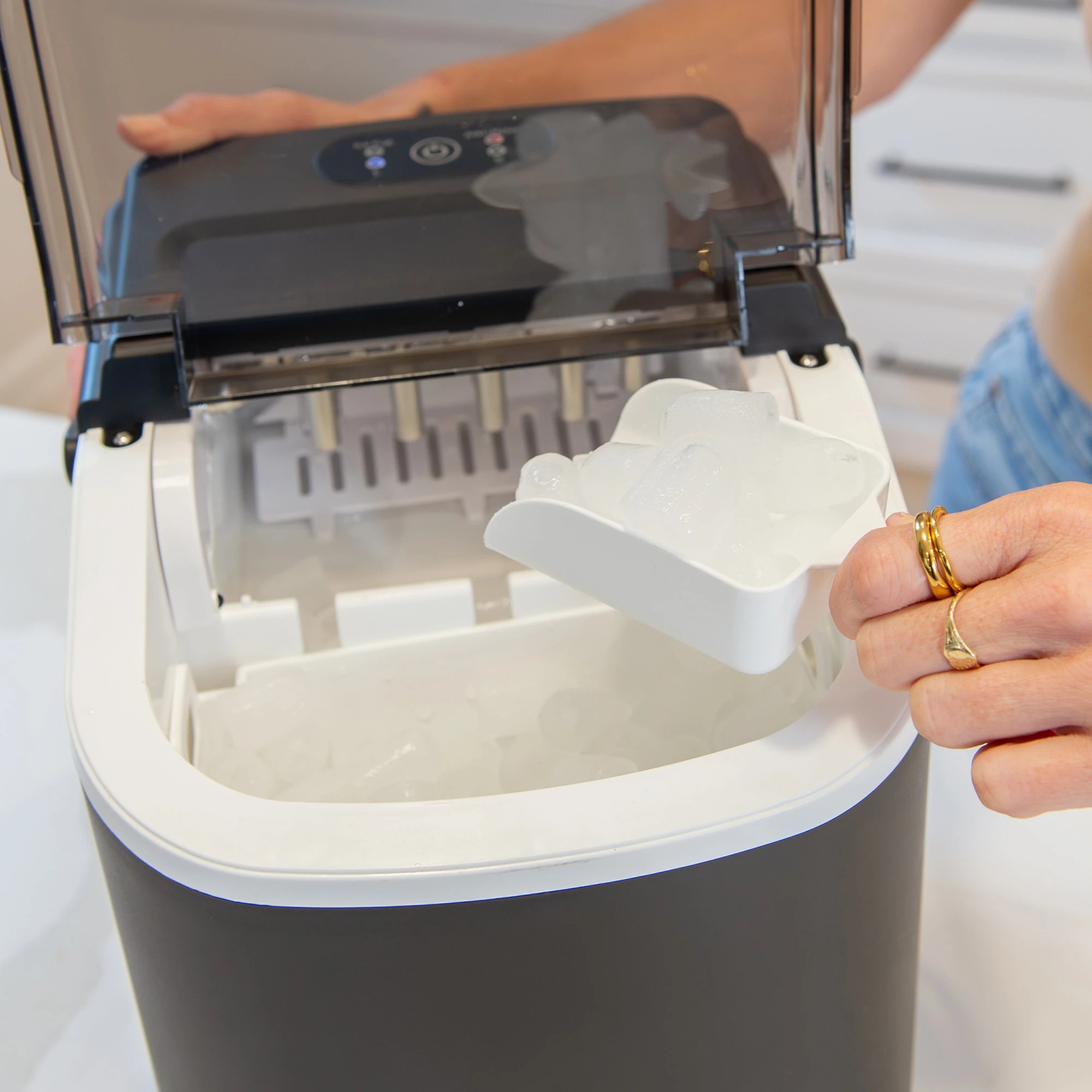 5 Kitchen Couture Compact Benchtop Ice Maker - Black, 5 of 10