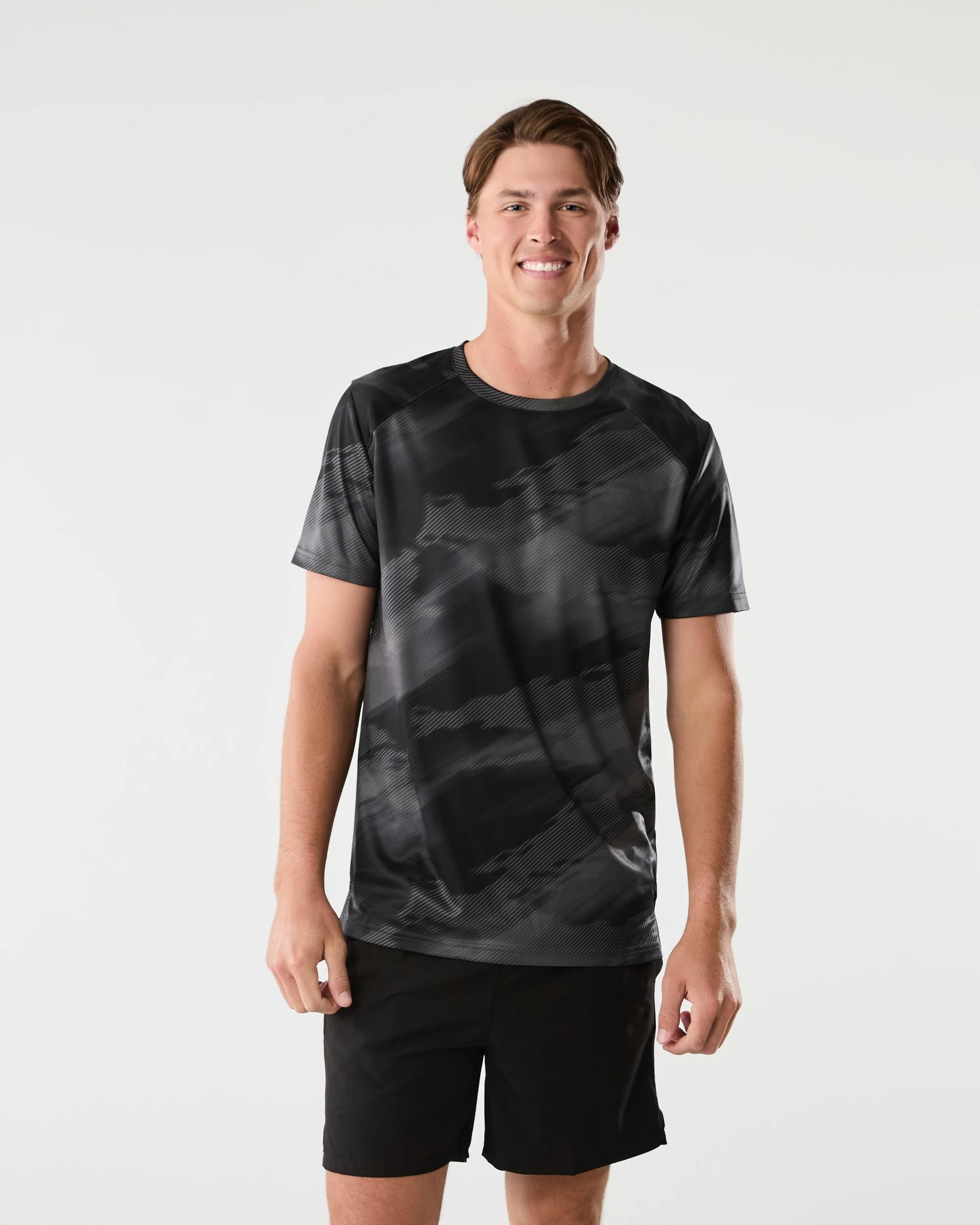 1 Active Mens Printed T-shirt Blaze Blk, 1 of 6