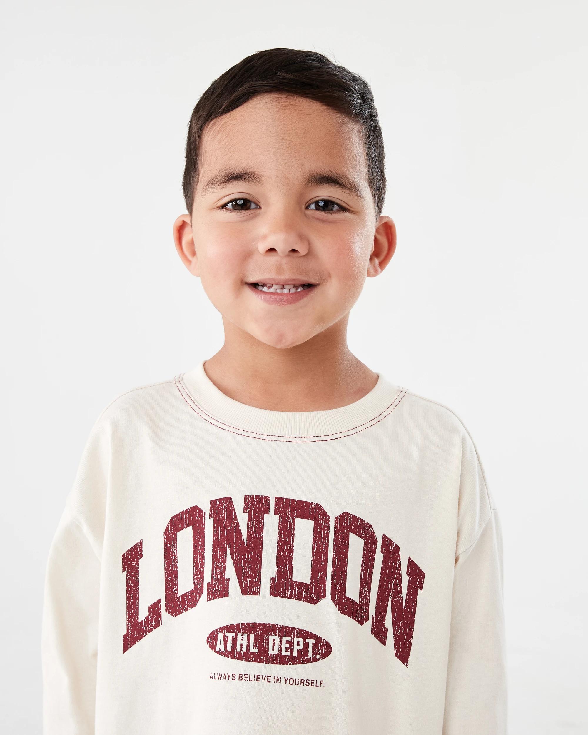 3 Long Sleeve Oversized T-shirt Bge Varsit, 3 of 8