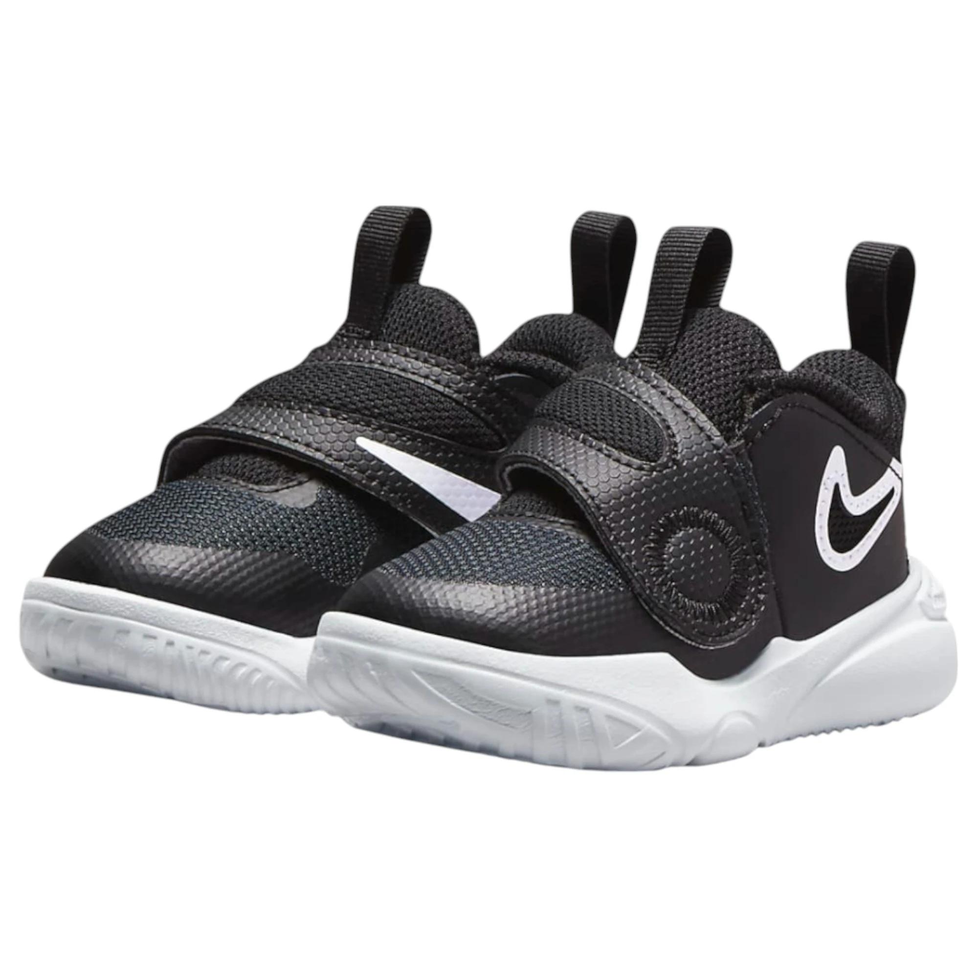 4 Nike Unisex Toddler Team Hustle D 11 Black/ White Athletic Shoes BLACK/WHITE, 4 of 7
