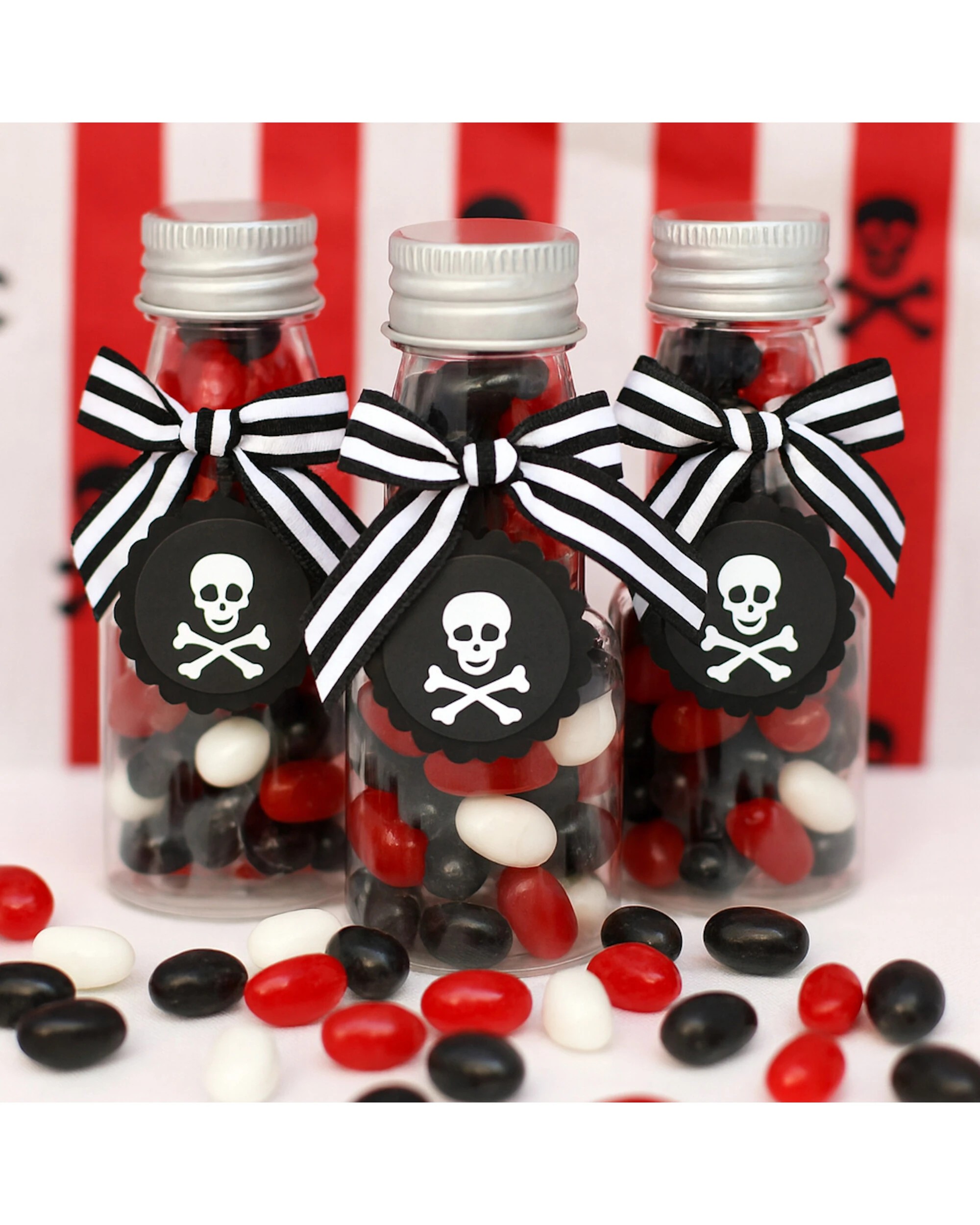 2 Party Maker Plastic Screw Top Bottles With Silver Lids 70ml Pack of 6 - Silver, 2 of 3