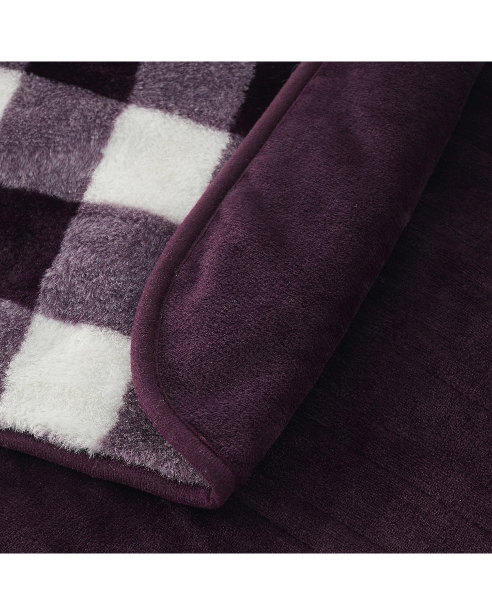 4 Dreamaker Gingham Plush Heated Throw 130x160cm - Cherry, 4 of 9