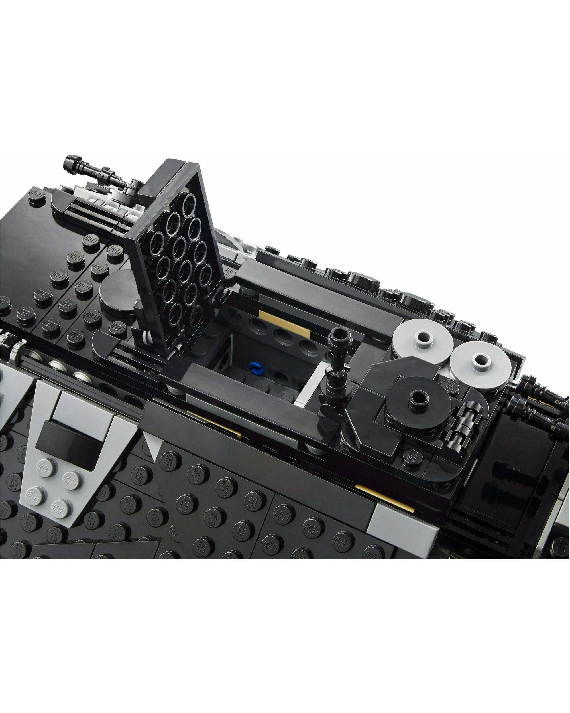 4 LEGO 75284 Knights of Ren Transport Ship: Star Wars Starship, 4 of 5