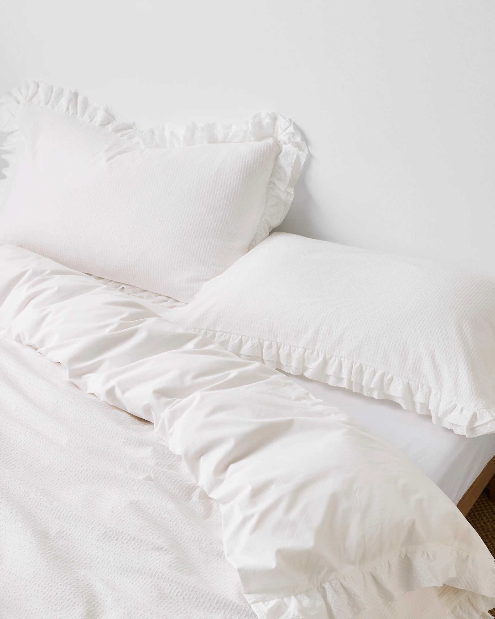 2 Target Australian Cotton Celine Jacquard Double Ruffle Quilt Cover Set
 - Single Bed
 - White, 2 of 3