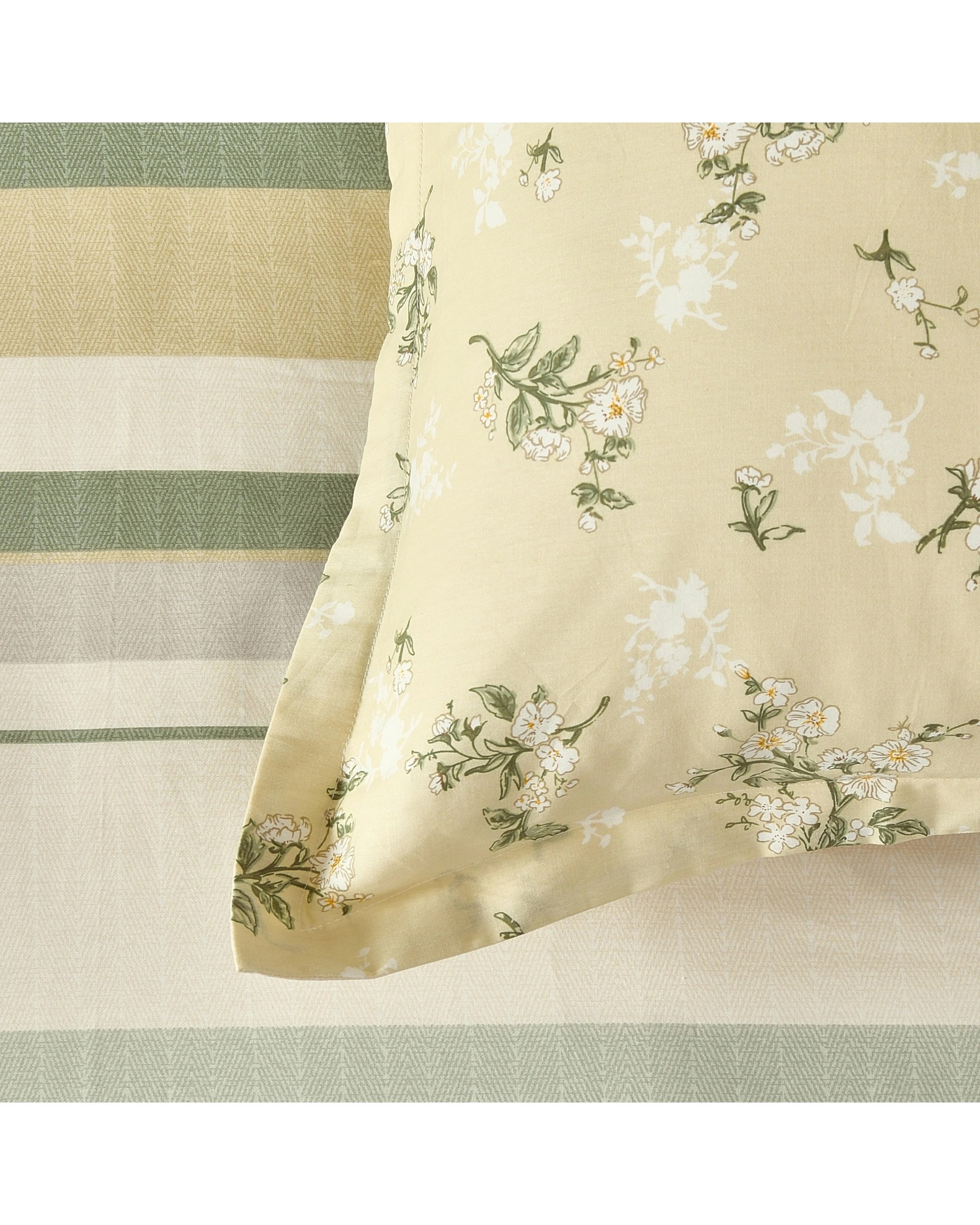 3 Dreamaker Otto 100% Cotton Reversible Quilt Cover Set - Queen Bed - Green, 3 of 8