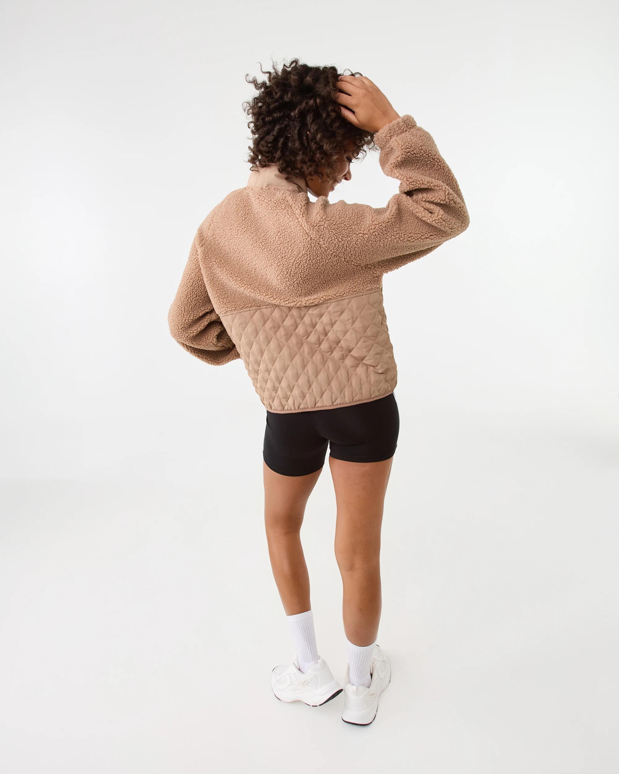 4 Active Womens Contrast Sherpa Quilted Jacket Mud Mush, 4 of 9