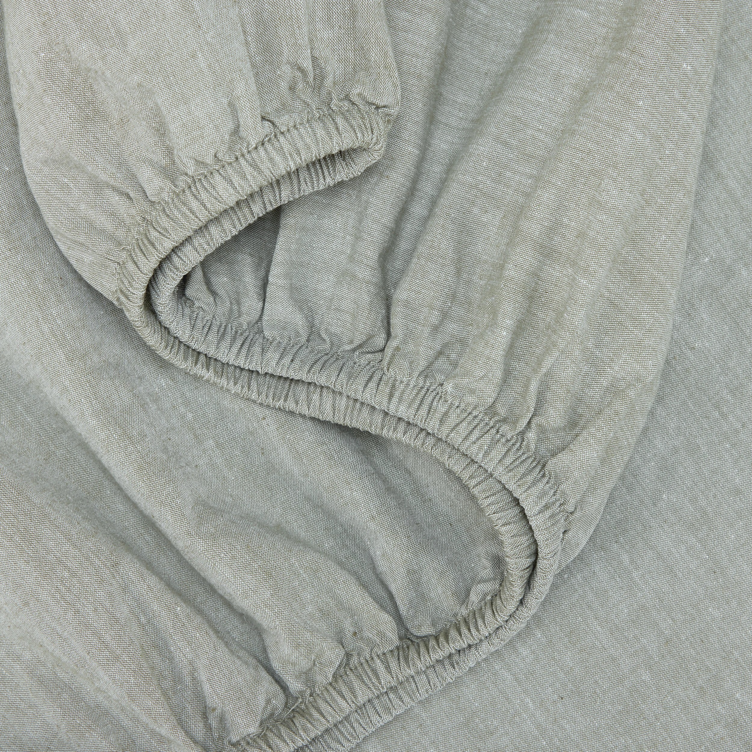3 Stonewashed Chambray Cotton Sheet Set - Queen Bed, Sage, 3 of 7