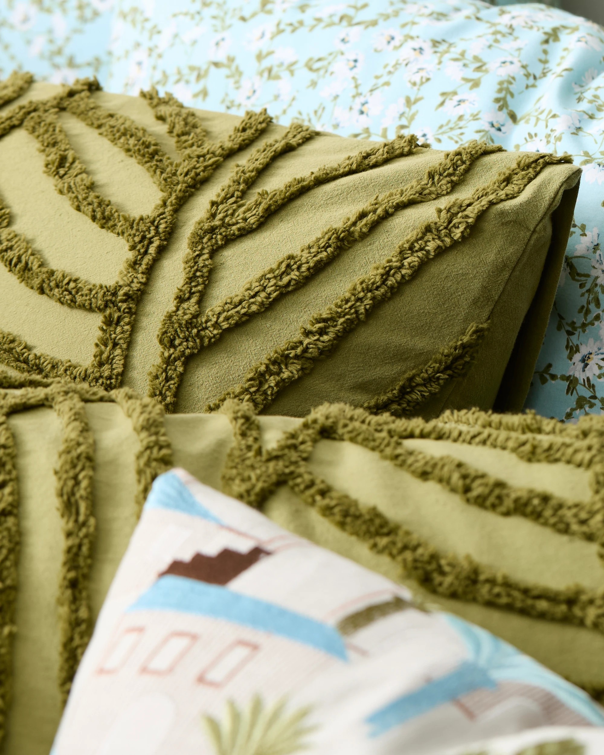 4 Target Oakley Cotton Textured Leaf Quilt Cover Set - Queen Bed - Green, 4 of 8