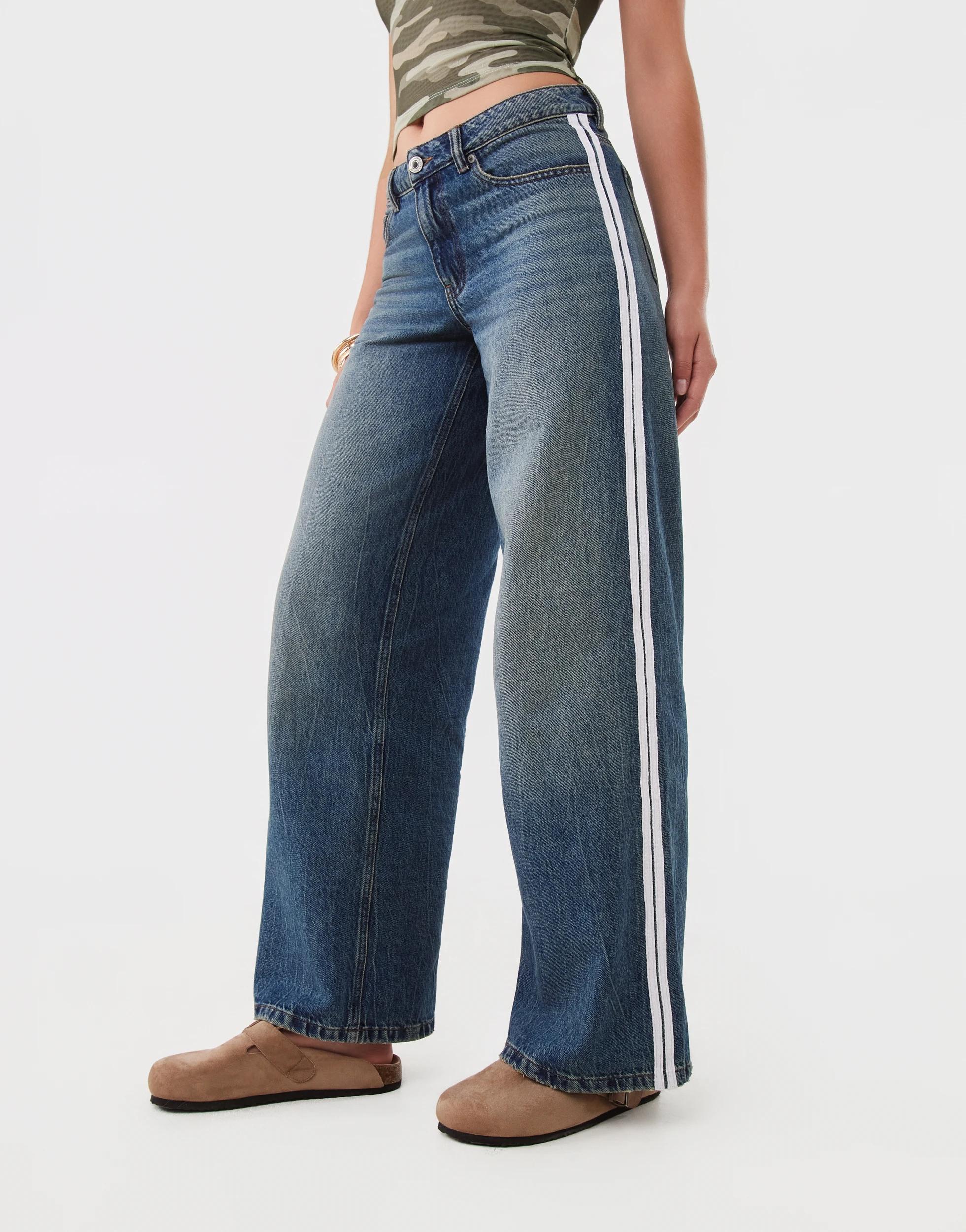 1 Side Stripe Applique Jeans Mid Wash, 1 of 10