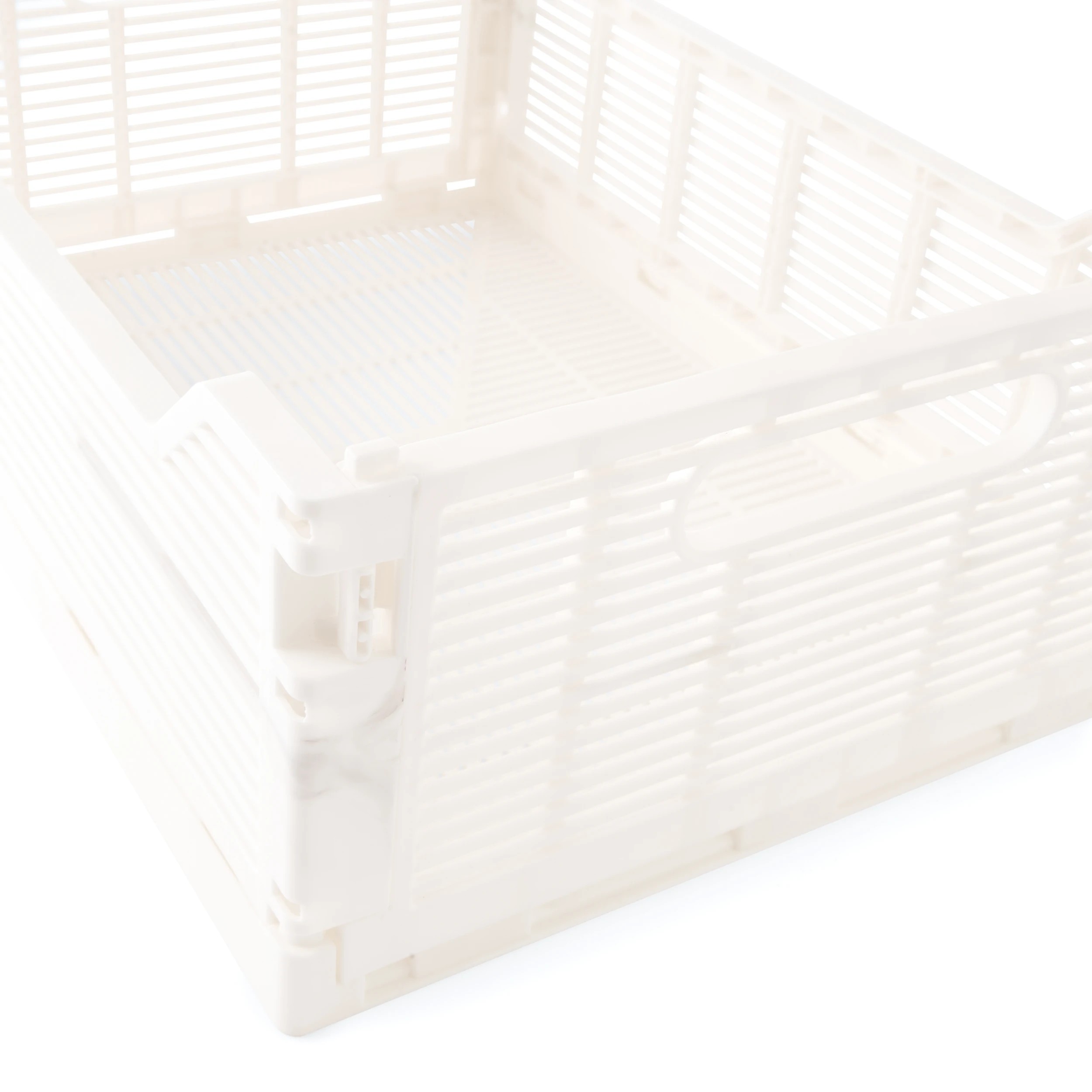 5 13L Linear Collapsible Crate - White, 5 of 6