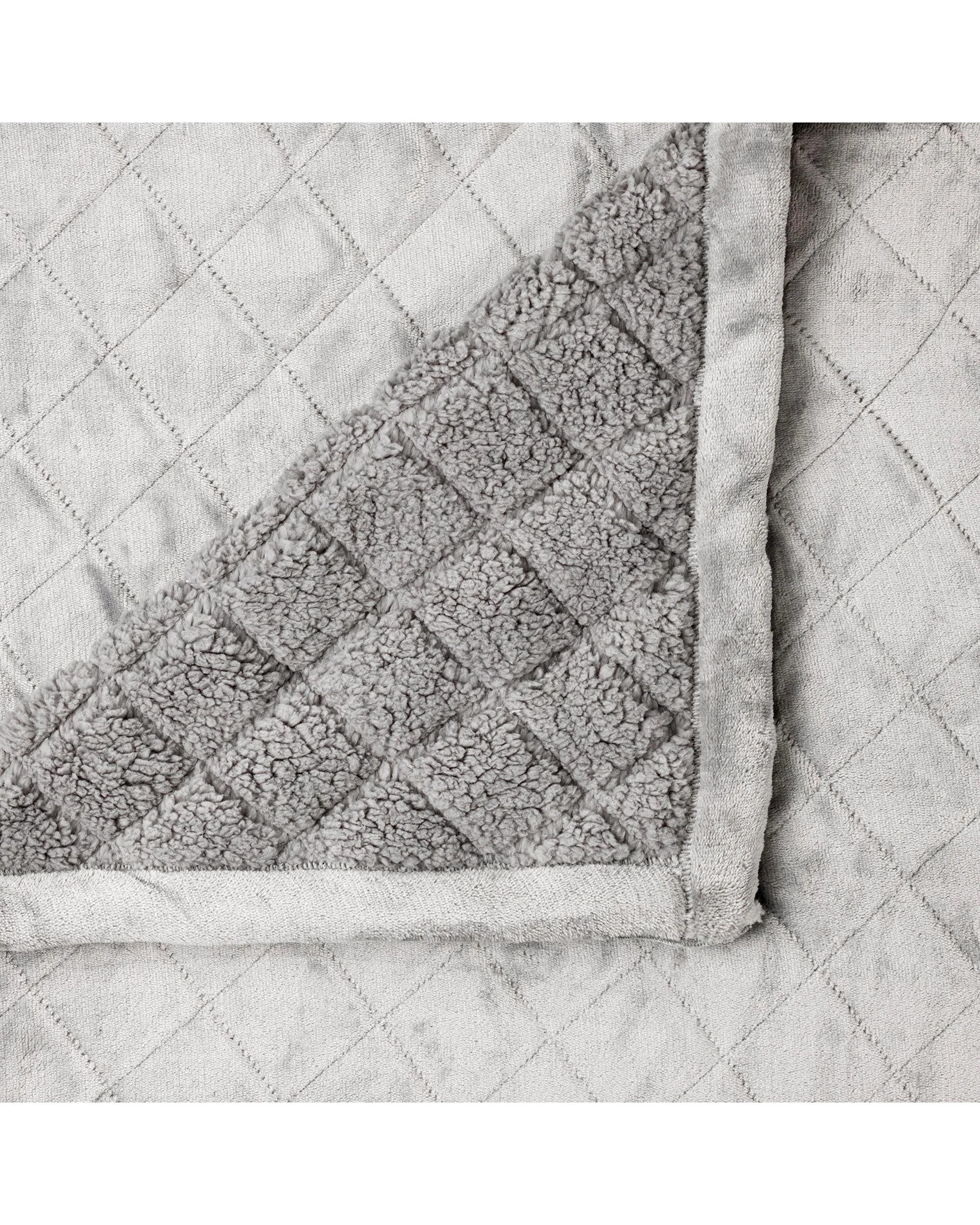 2 Bianca Mansfield 480gsm Sherpa Blanket Queen/King Aluminum - Grey, 2 of 2