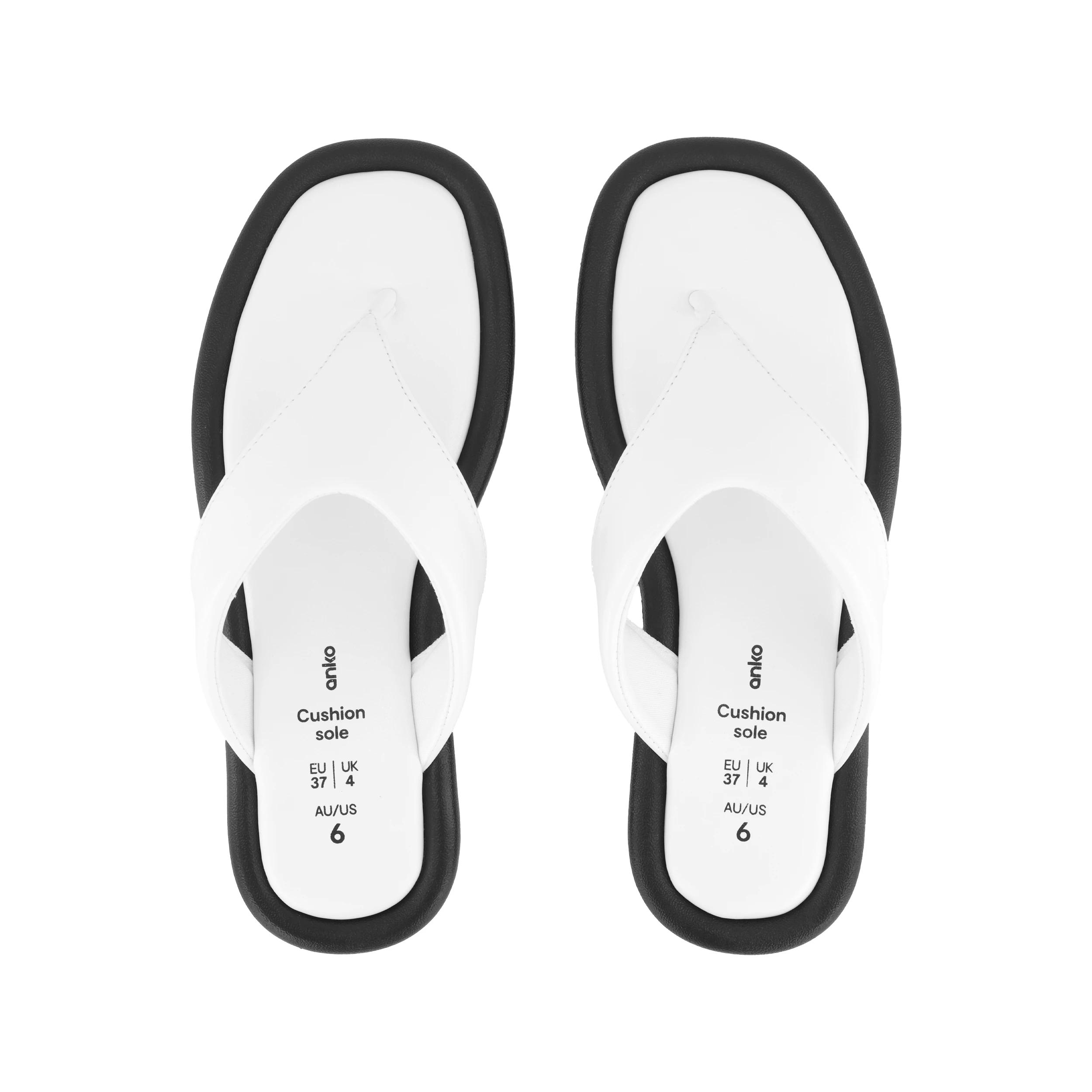 2 Padded Toe Post Thongs Blk Wht, 2 of 3