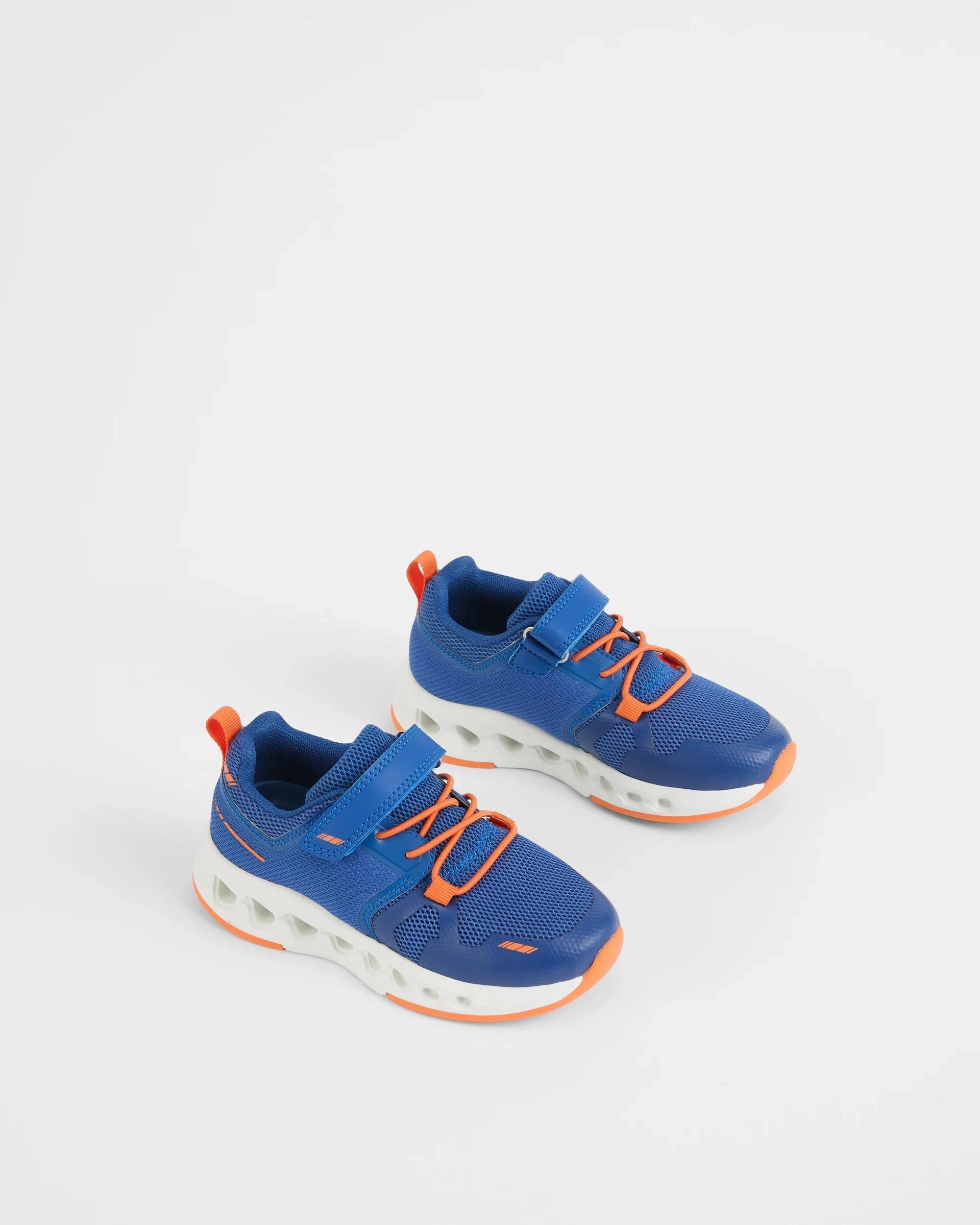 2 Target Kids Boys Expert Runners BLUE, 2 of 3
