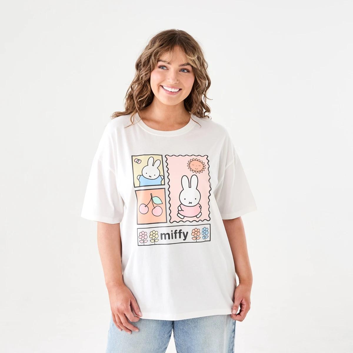 1 Miffy License Short Sleeve T-shirt MIFFY SNOW WHITE, 1 of 5