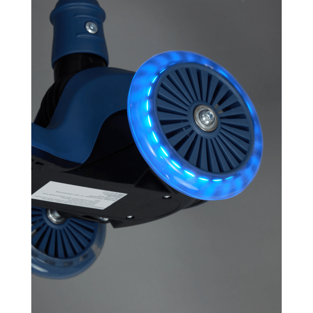 7 Light Up Wheel Tilt and Turn Scooter - Blue, 7 of 8