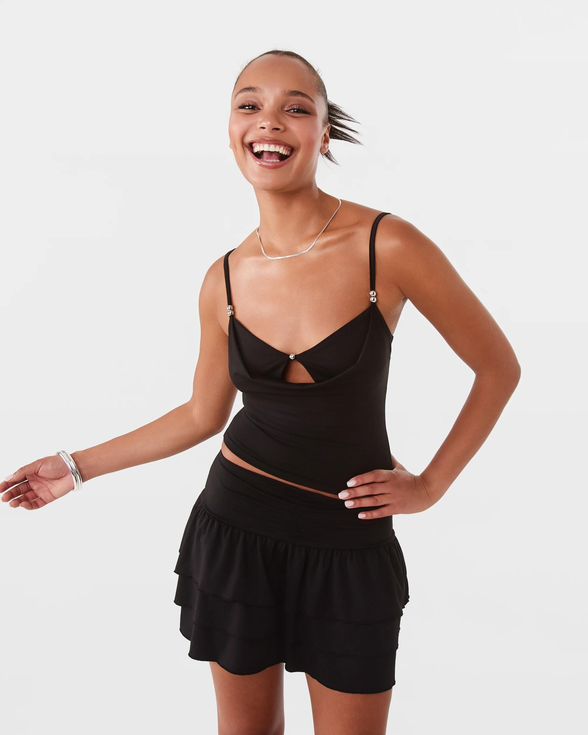 8 Sleeveless Cut Out Bead Tank Black, 8 of 8