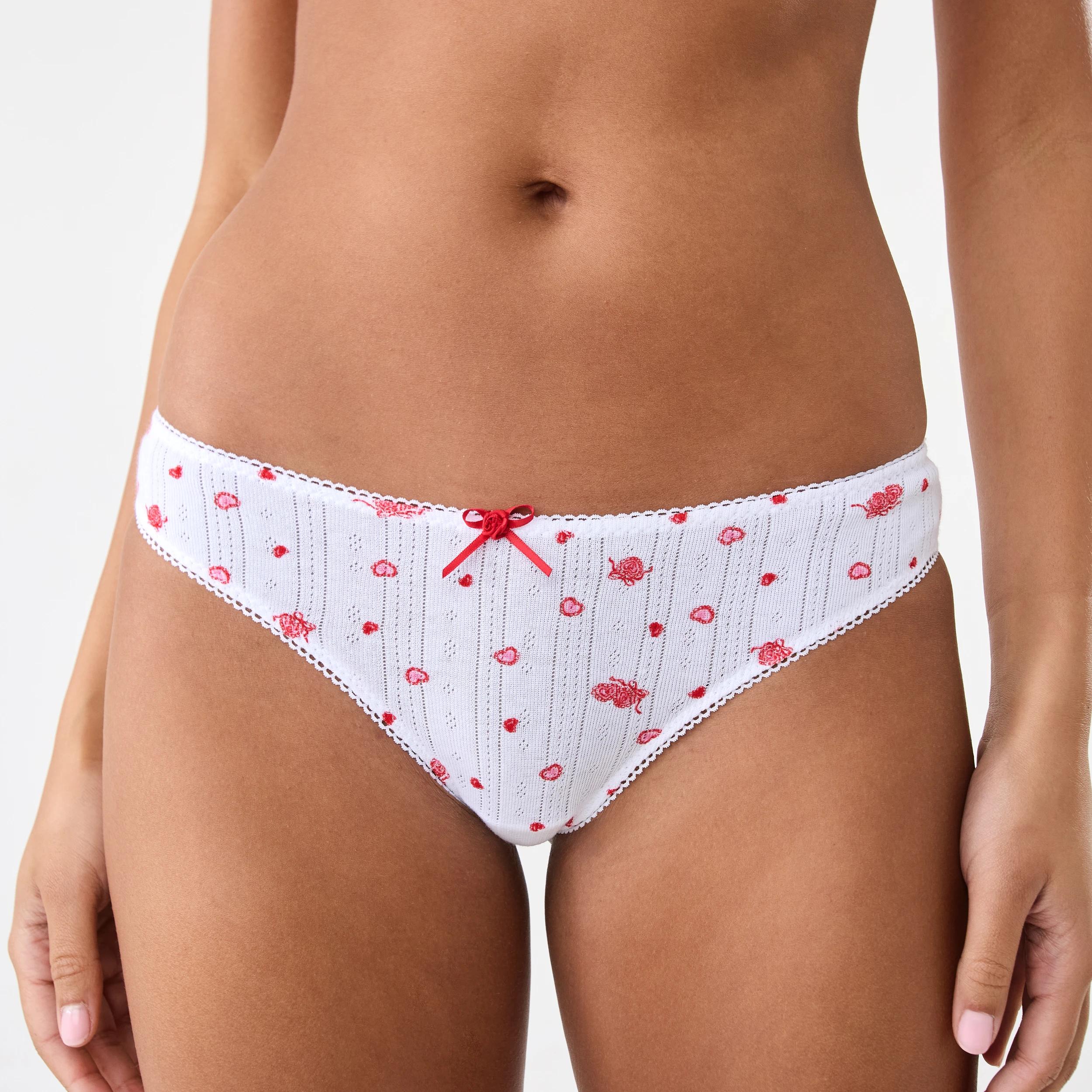 4 3 Pack Pointelle Cheeky Bikini Briefs Heart Lock, 4 of 10