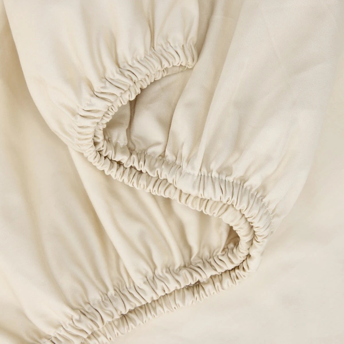 3 500 Thread Count Cotton Sheet Set - Queen Bed, Sand, 3 of 6