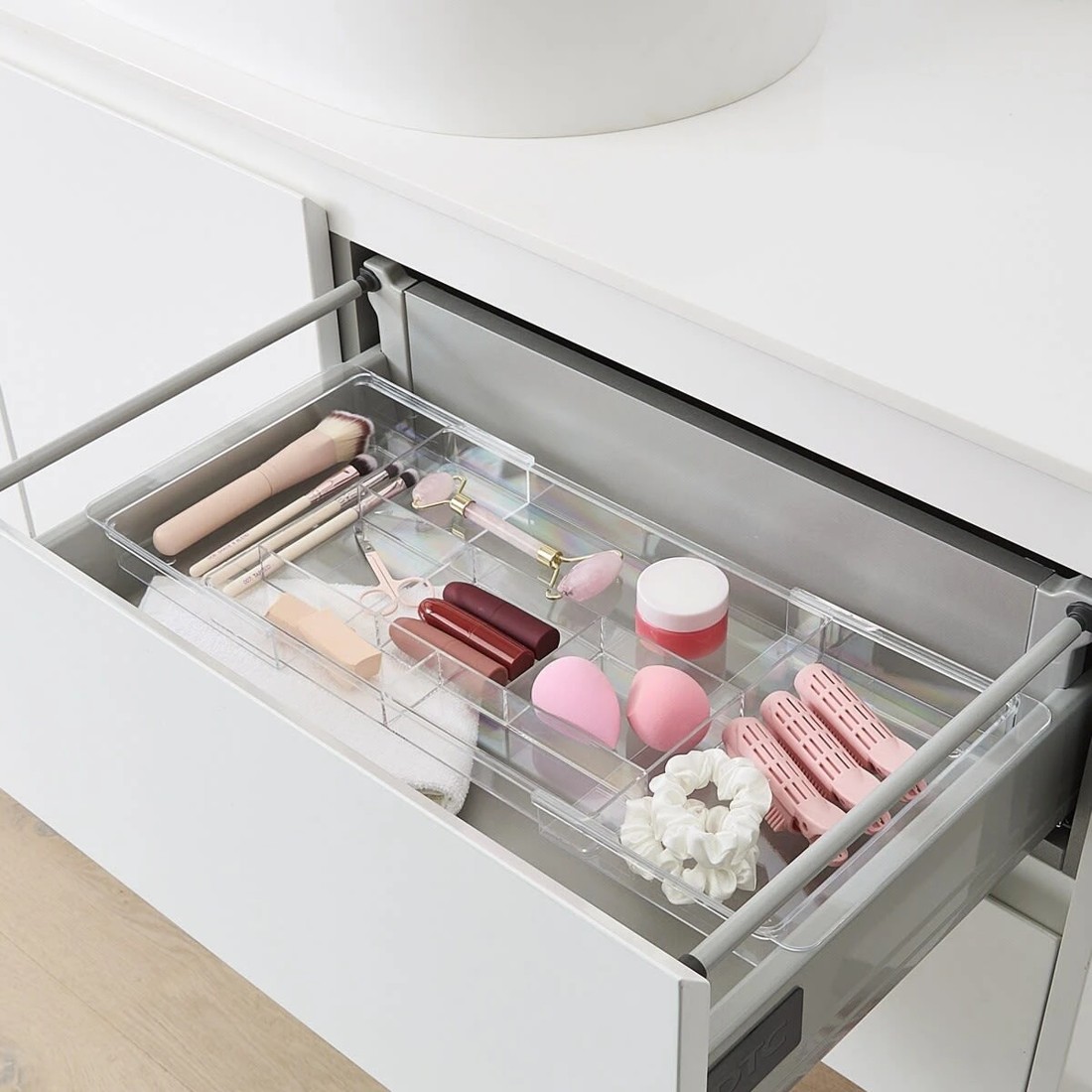 1 Clear Extended Drawer Organiser, 1 of 9