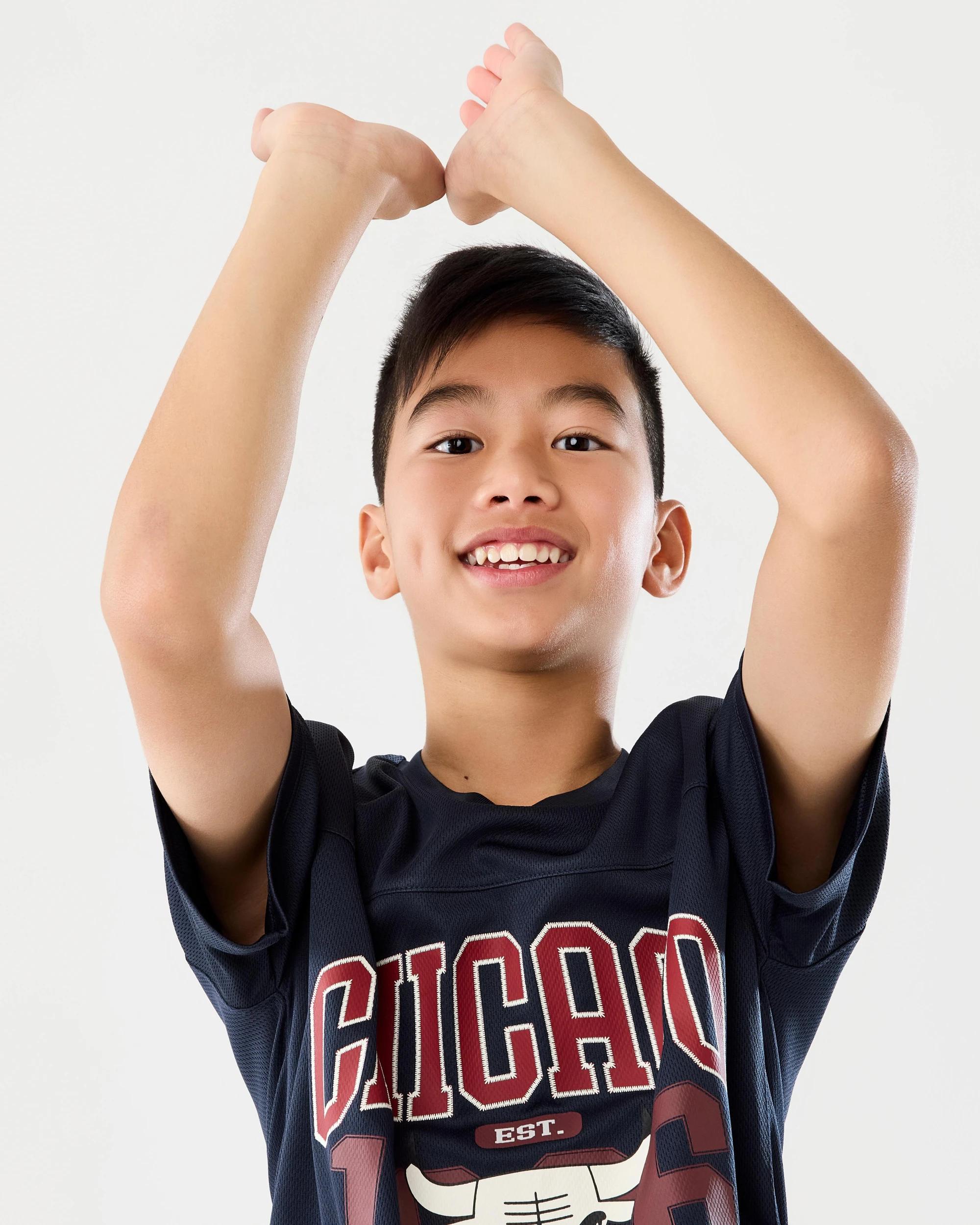 3 Official NBA Kids Mesh T-shirt Bulls 7eds, 3 of 8