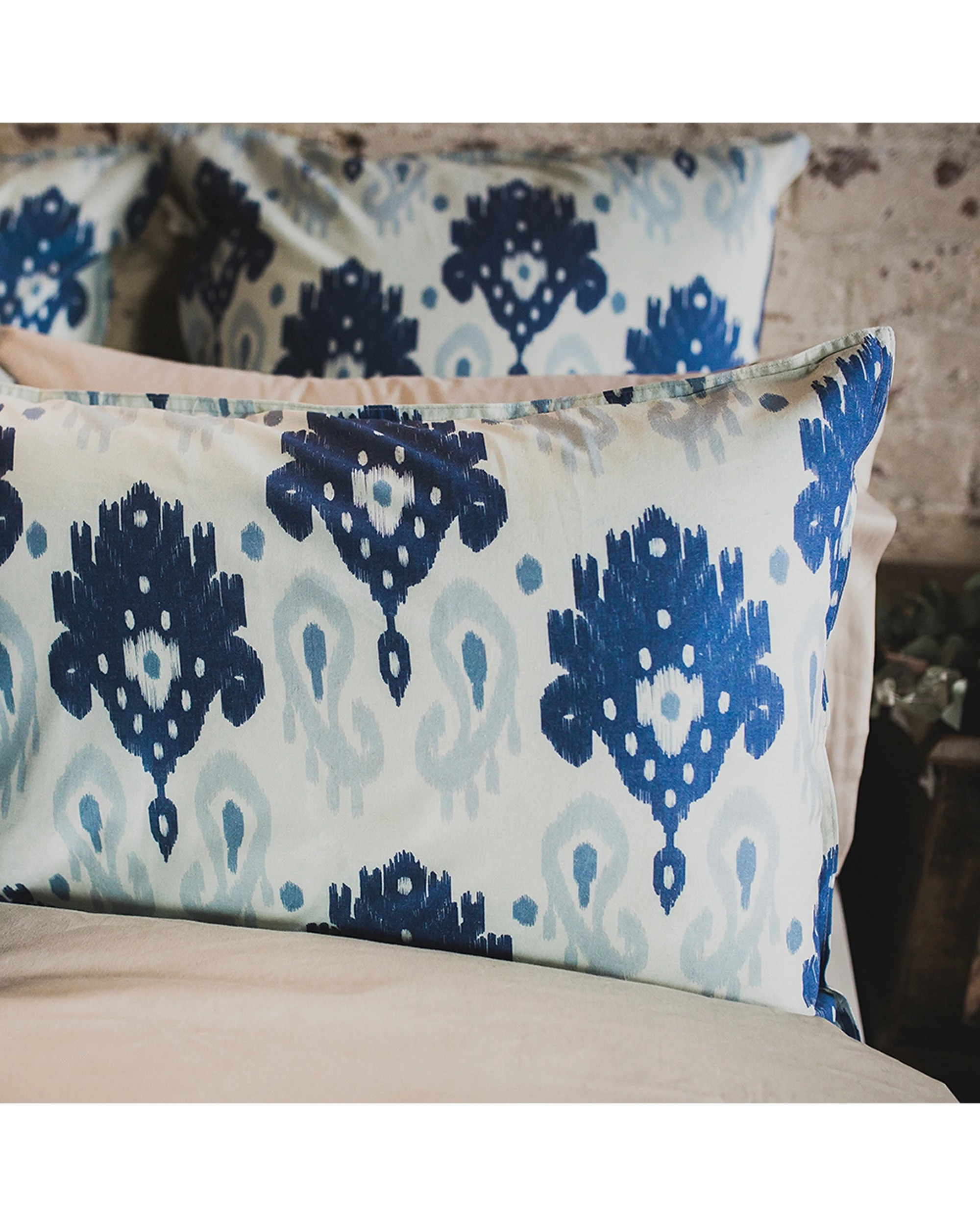 2 BAMBURY Linen Quilt Cover Set Lavinia Cotton Paisley Ikat Set - Queen Bed - Pattern, 2 of 3