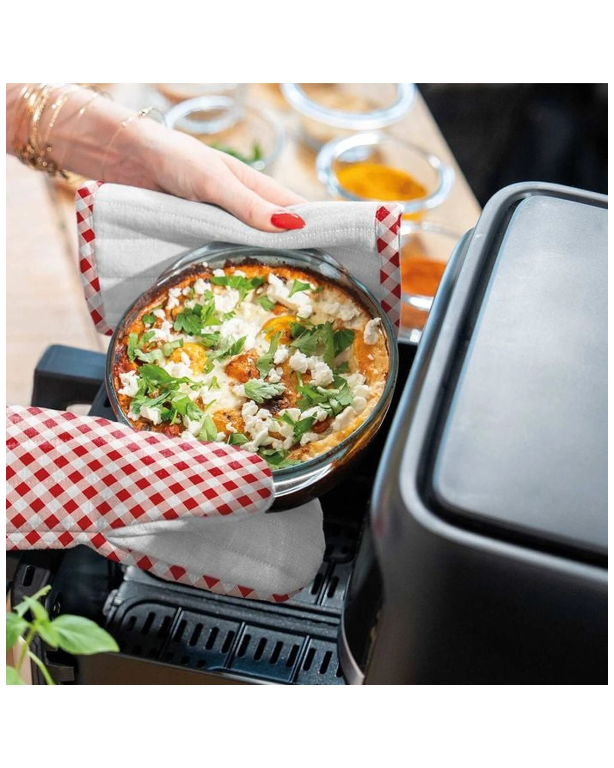 2 O Cuisine Round Roaster Air Fryer Oven And Freezer Safe 2.3L Borosilicate Glass - Plain, 2 of 5