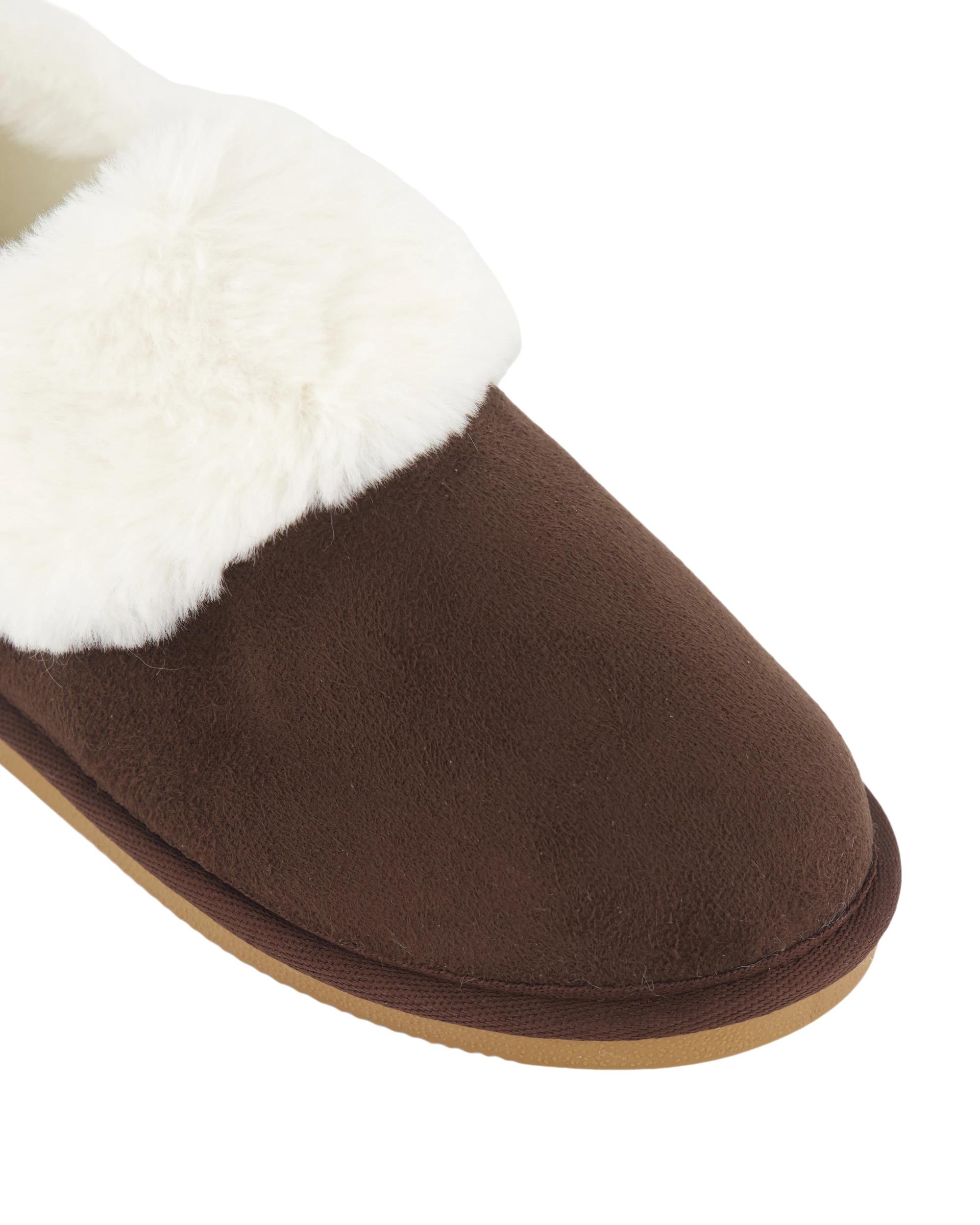 3 Elevated Comfort Slippers Chocolate, 3 of 3