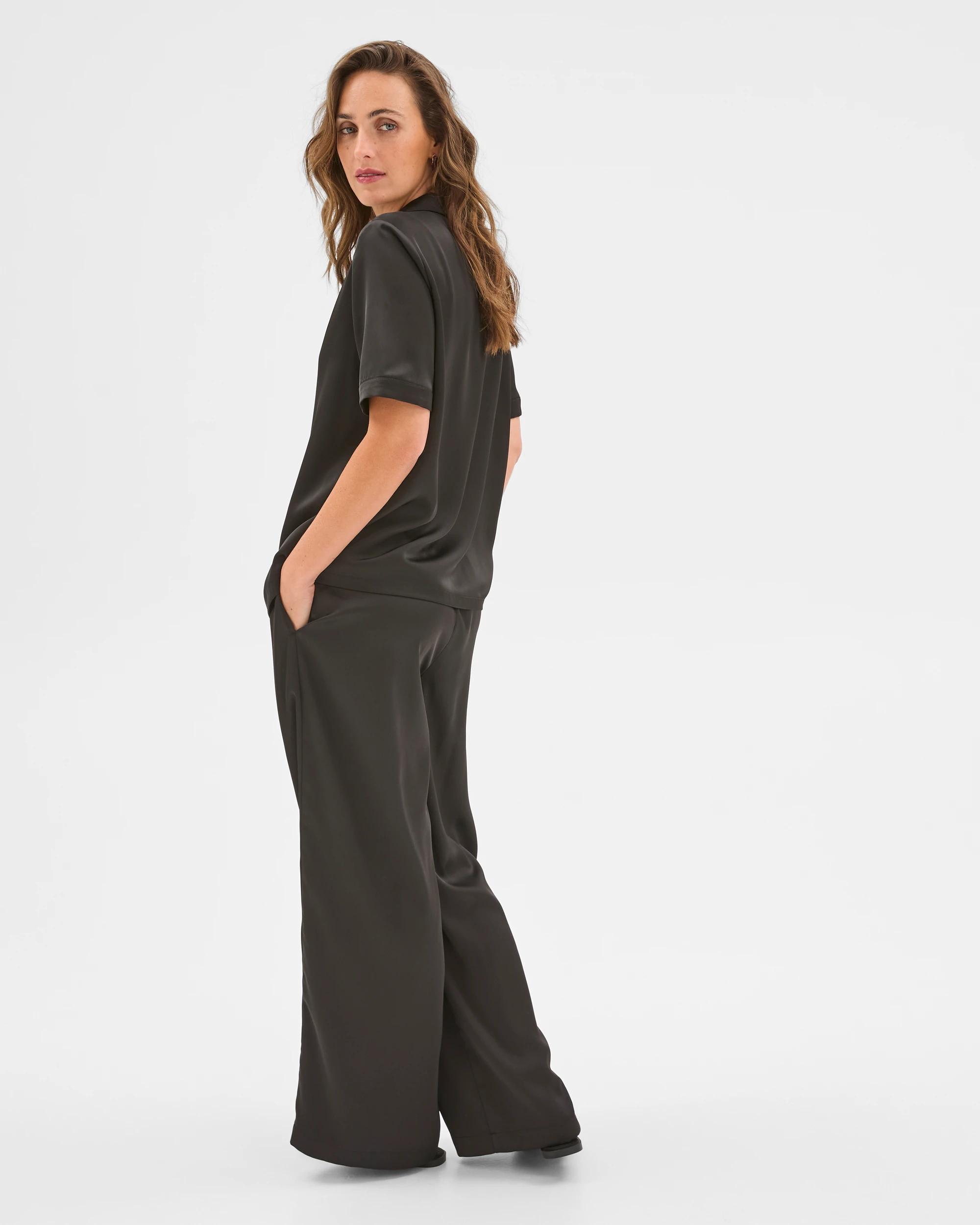6 Preview Short Sleeve Satin Shirt BLACK, 6 of 6