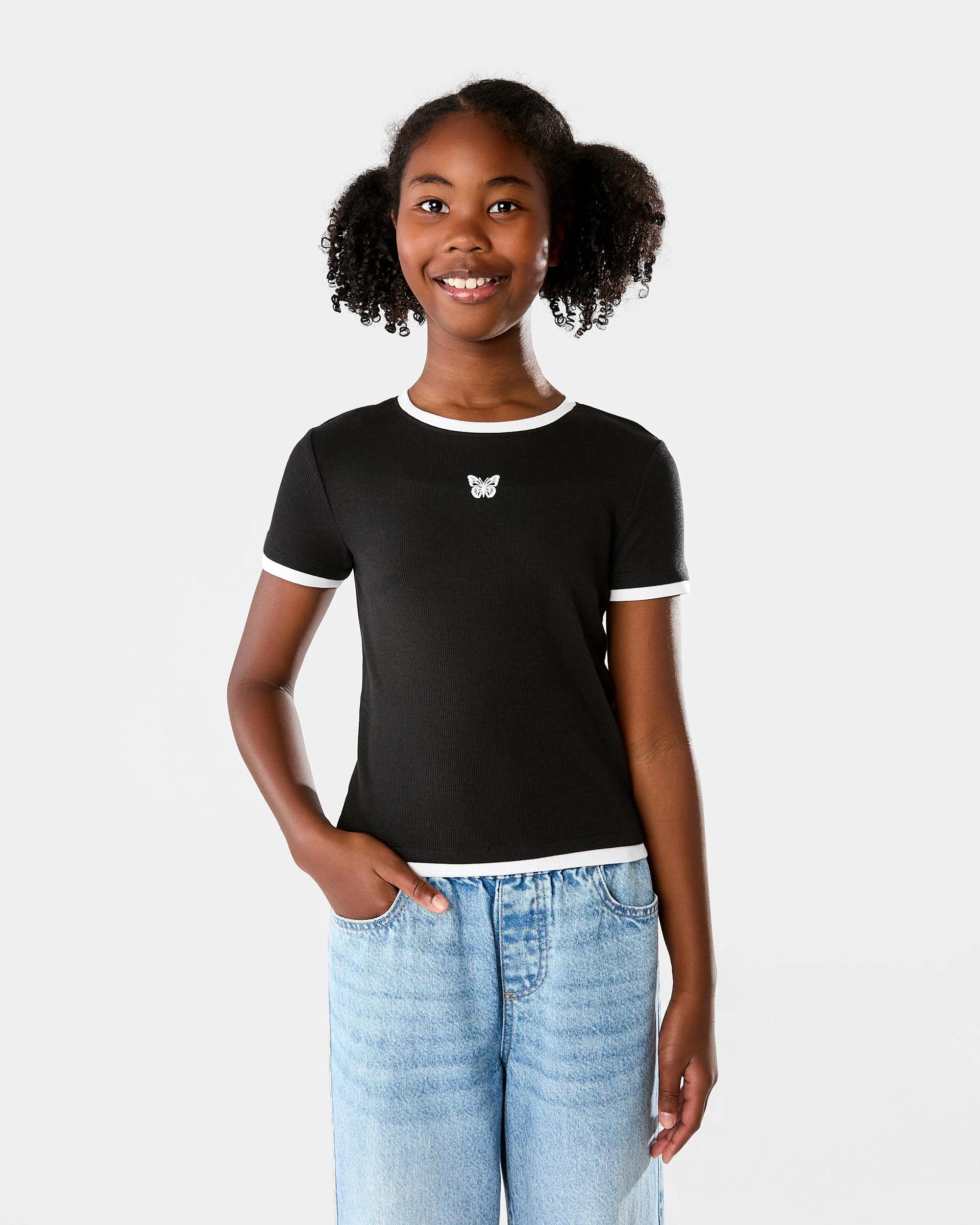 1 Short Sleeve Contrast Trim T-Shirt Blk Btrfy, 1 of 8