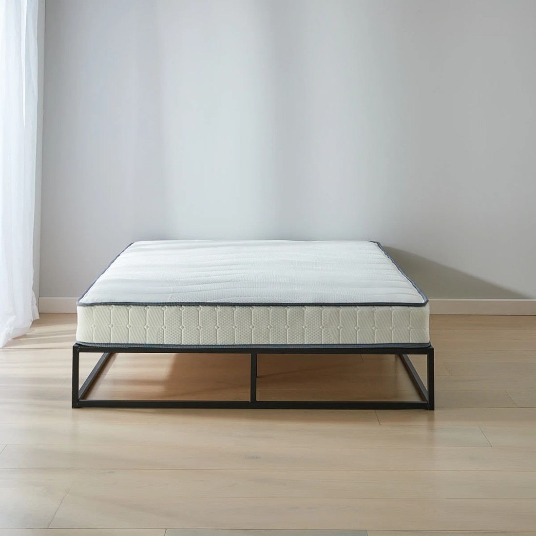 4 Queen Bed Olivia Metal Bed Base, 4 of 10