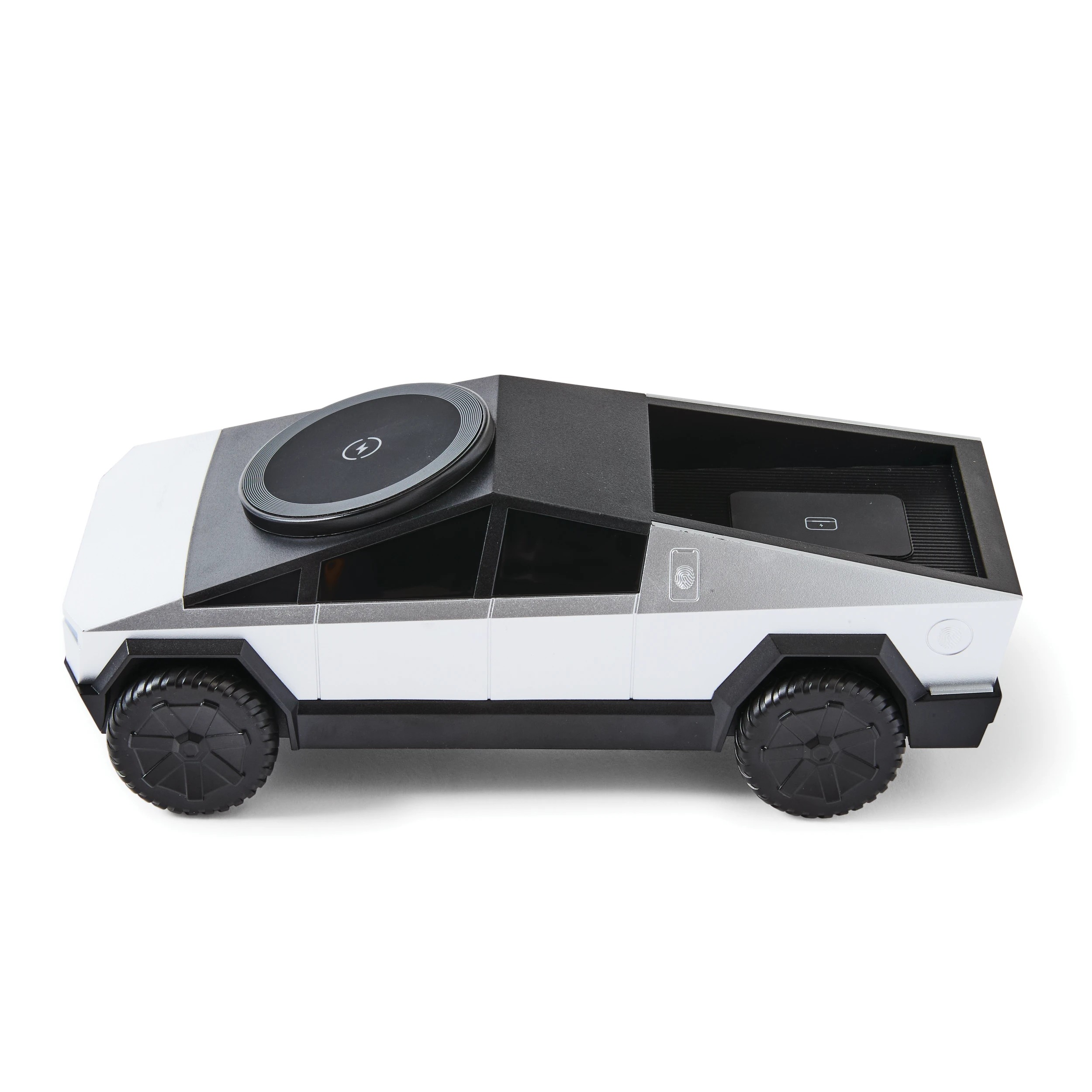4 Car Shaped 3-in-1 Charger, 4 of 10