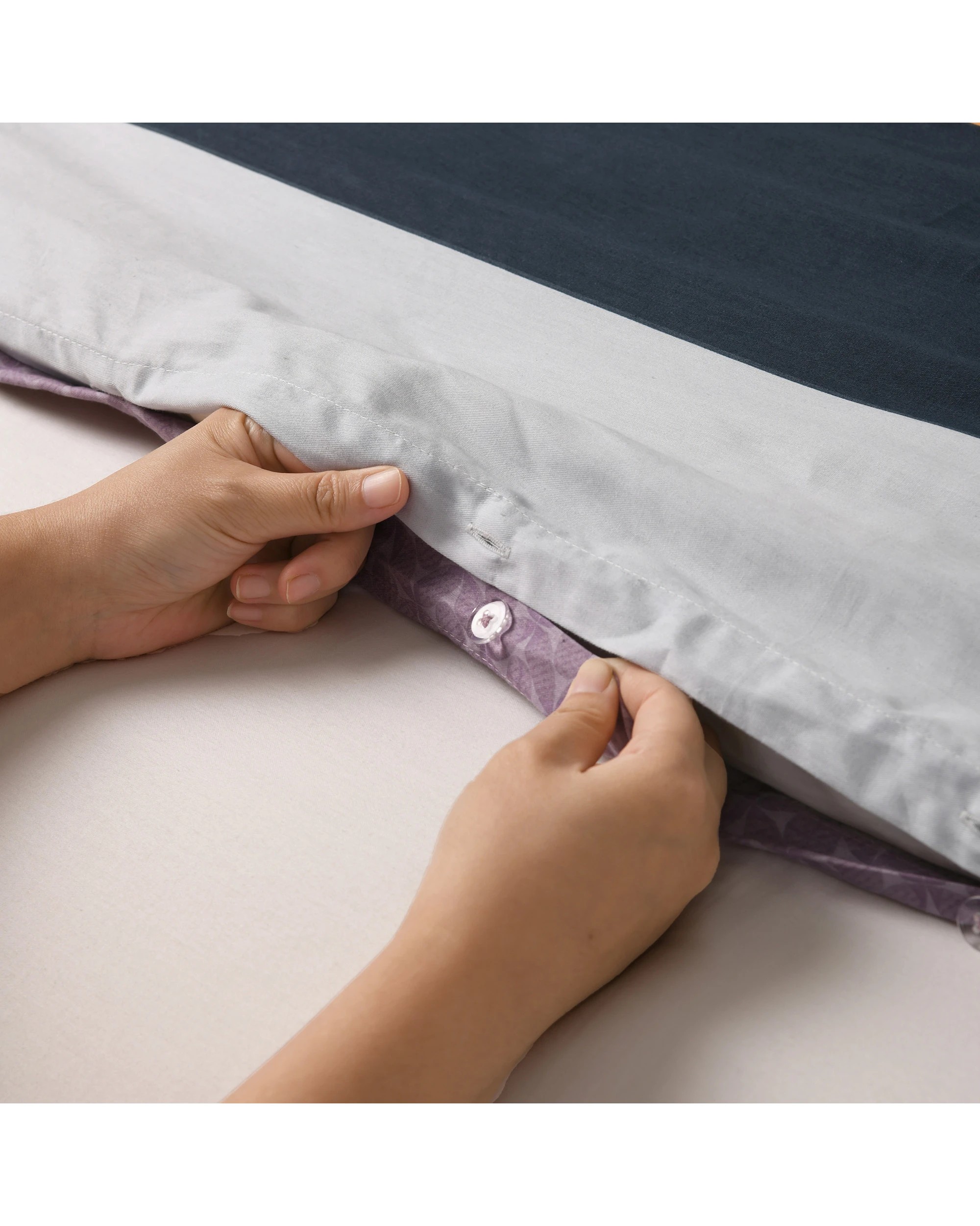 7 Dreamaker Maddison 100% Cotton Reversible Quilt Cover Set - Queen Bed - Lilac, 7 of 8