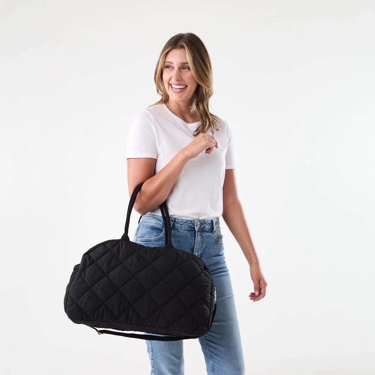 4 Puff Weekender Bag Black, 4 of 5