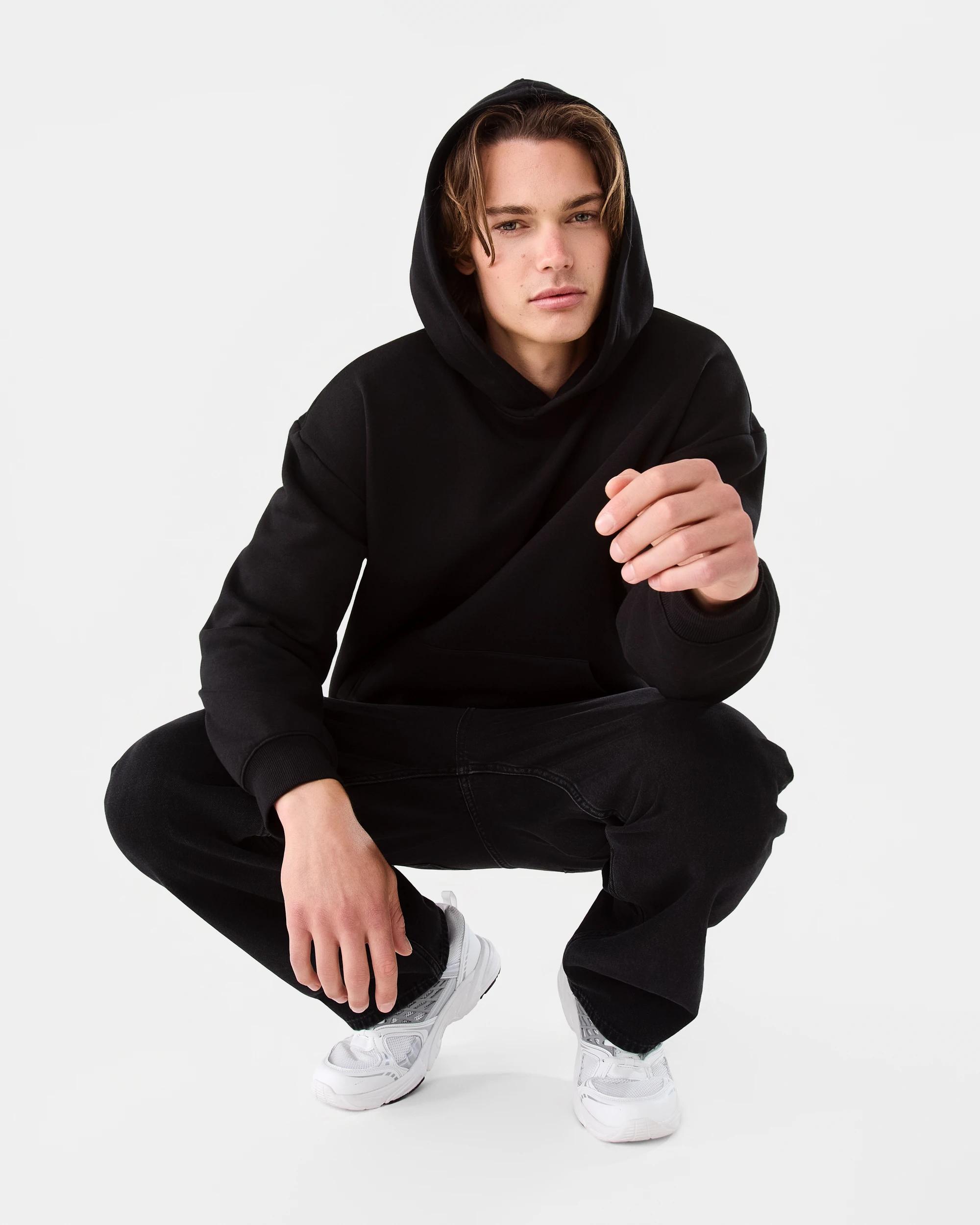 8 Relaxed Core Hoodie Black, 8 of 10