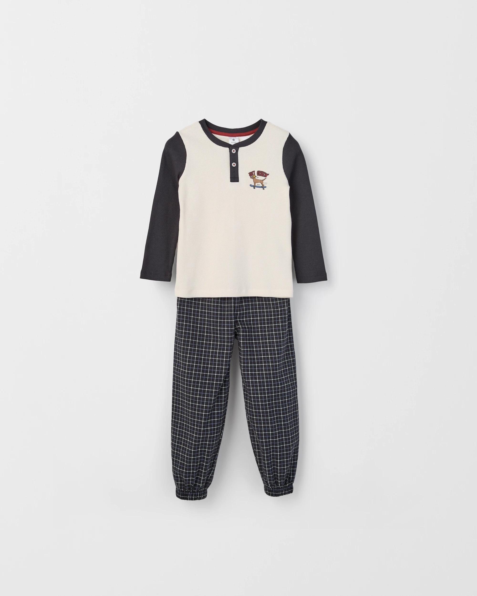 1 Target Kids Australian Cotton Younger Boys Waffle/Flannel Pyjama Set SKATE DOG, 1 of 4