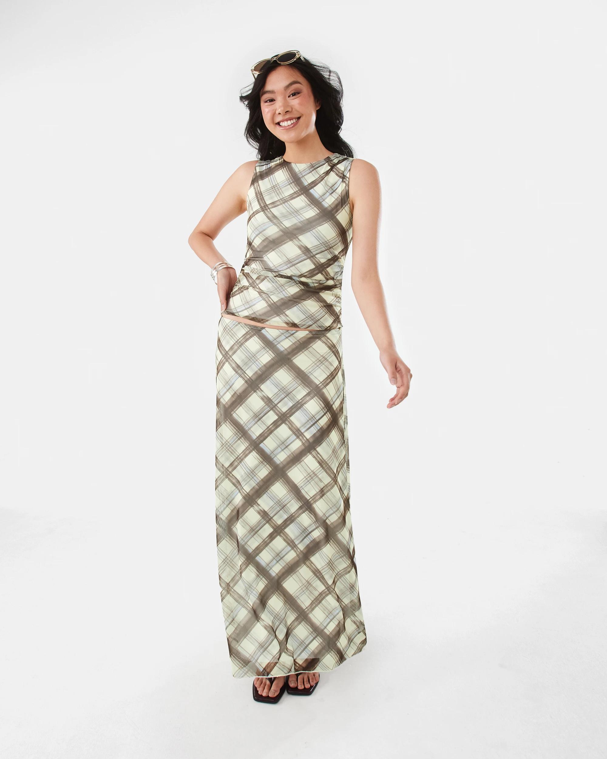 2 Sleeveless Drape Detail Tank Butter Chk, 2 of 9